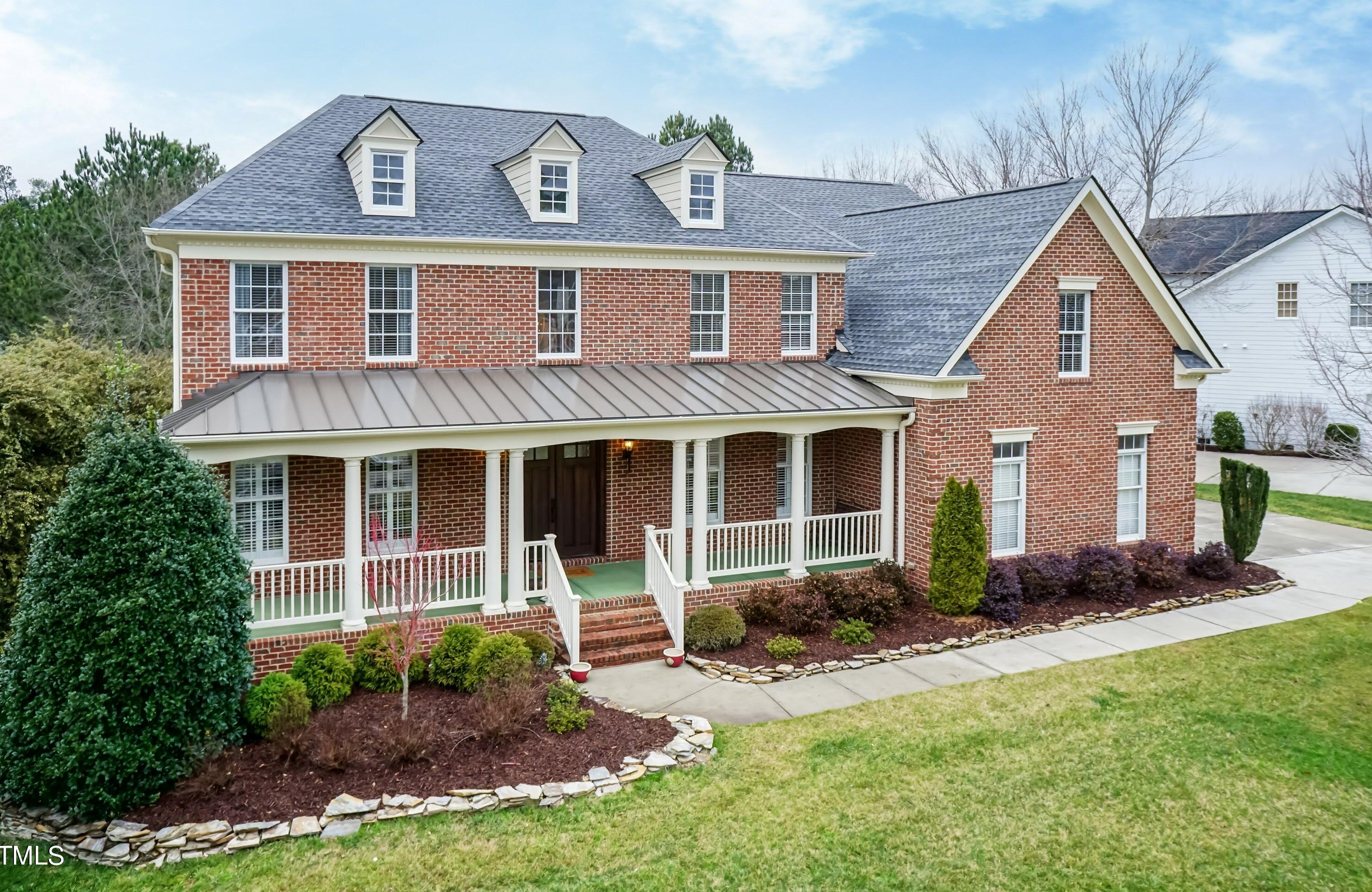 11312 Ridgegate Dr, Raleigh, NC 27617-8608