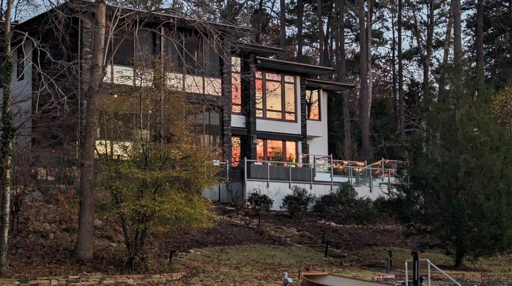 1909 S Lakeshore Dr, Chapel Hill, NC 27514