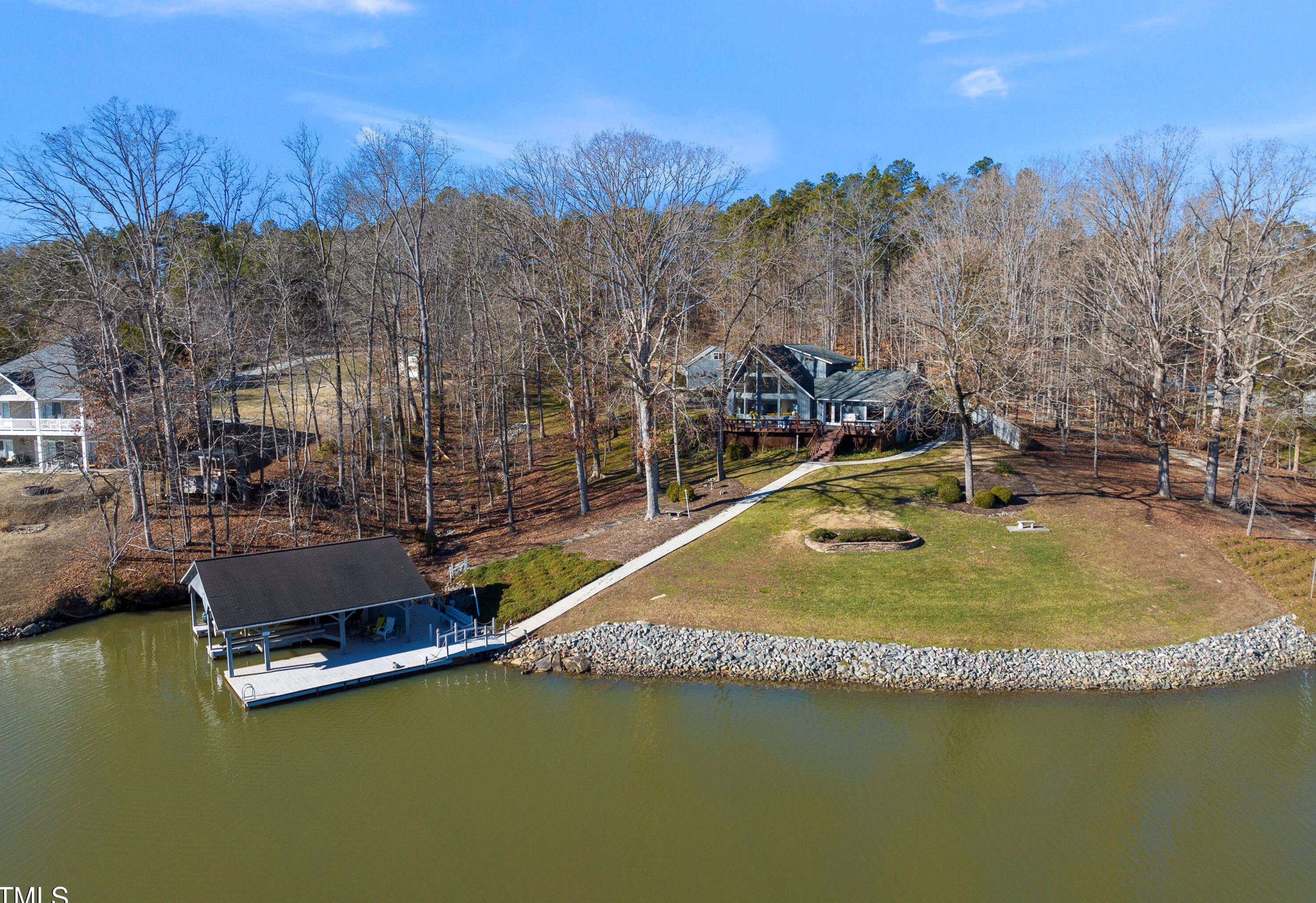 788 Heritage Harbor Dr, Semora, NC 27343