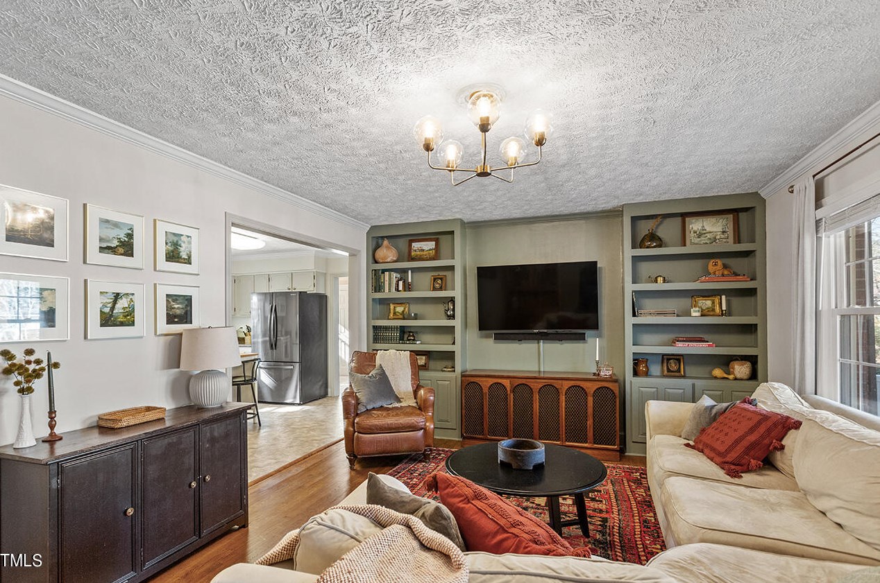 304 Glenola St, Fayetteville NC  28311-3262 exterior