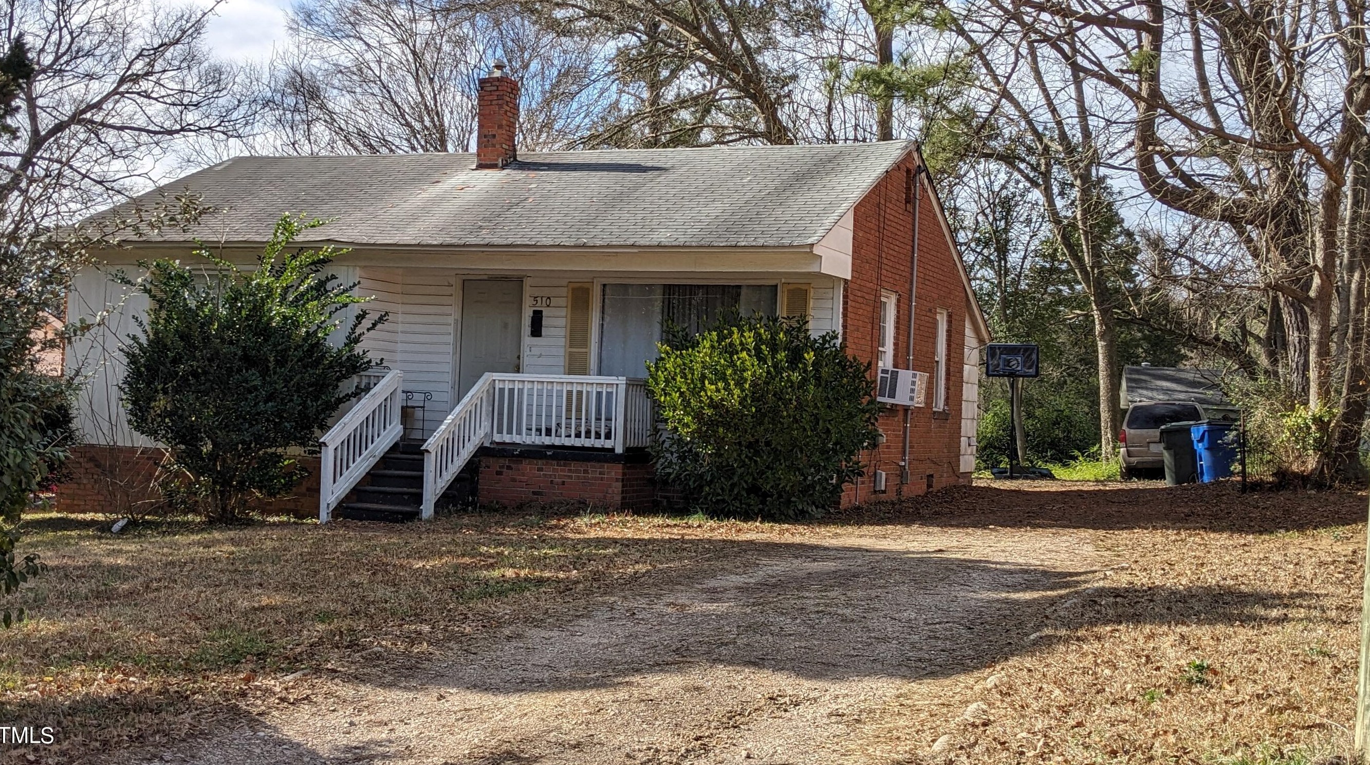 510 Lansing St, Raleigh, NC 27610-3425
