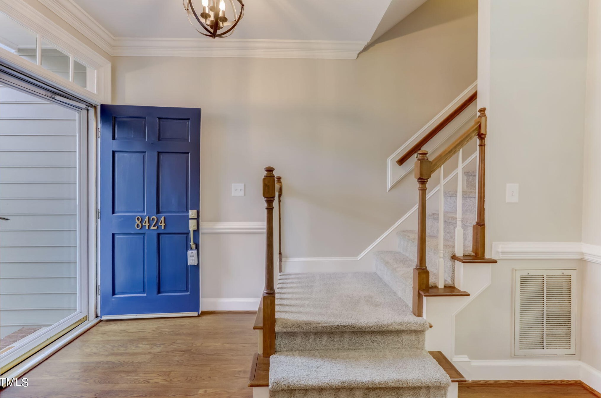 8424 Wycombe Ln, Raleigh, NC 27615-3040