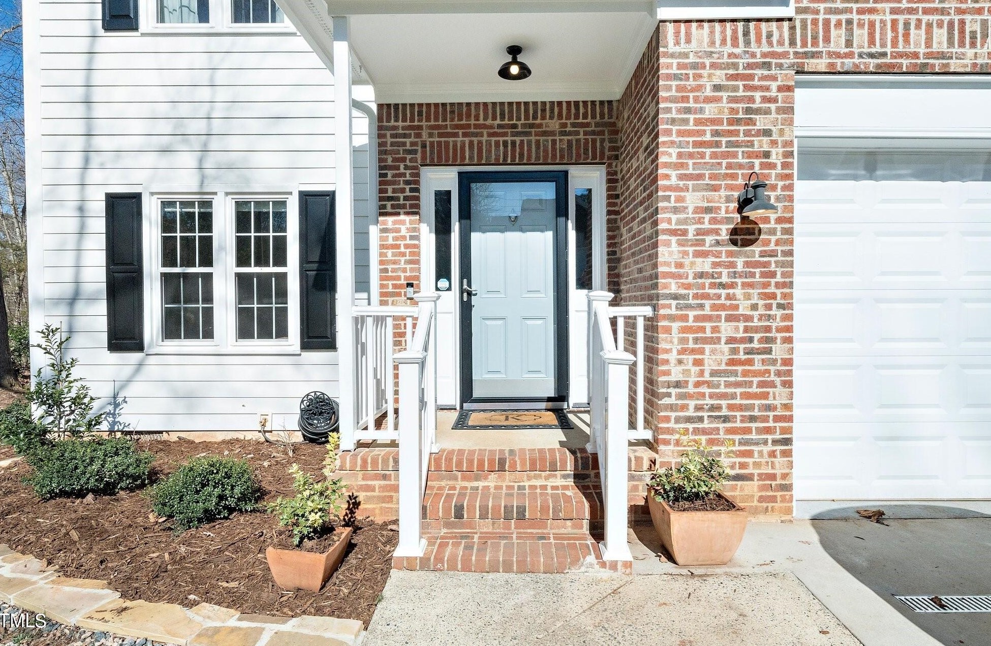 832 Bromley Way, Raleigh, NC 27615-1494