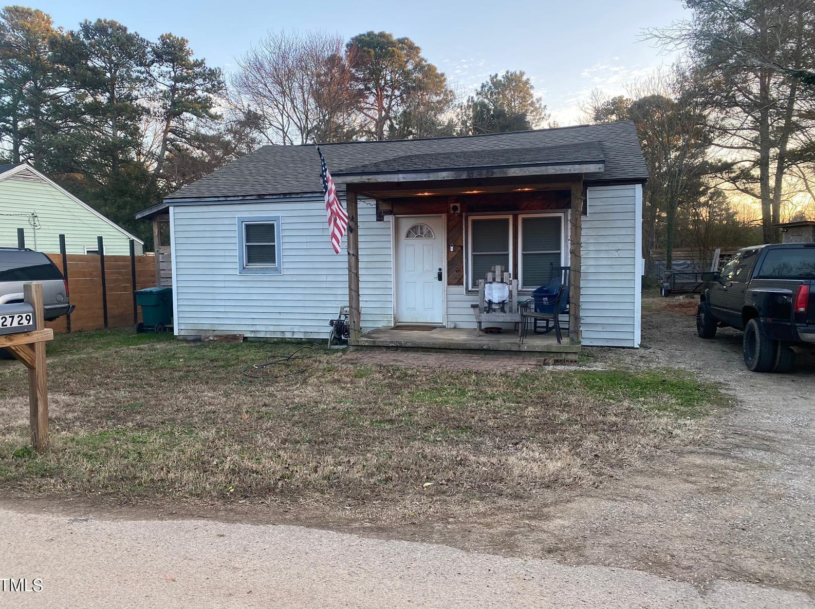 2729 Newsome St, Raleigh, NC 27603