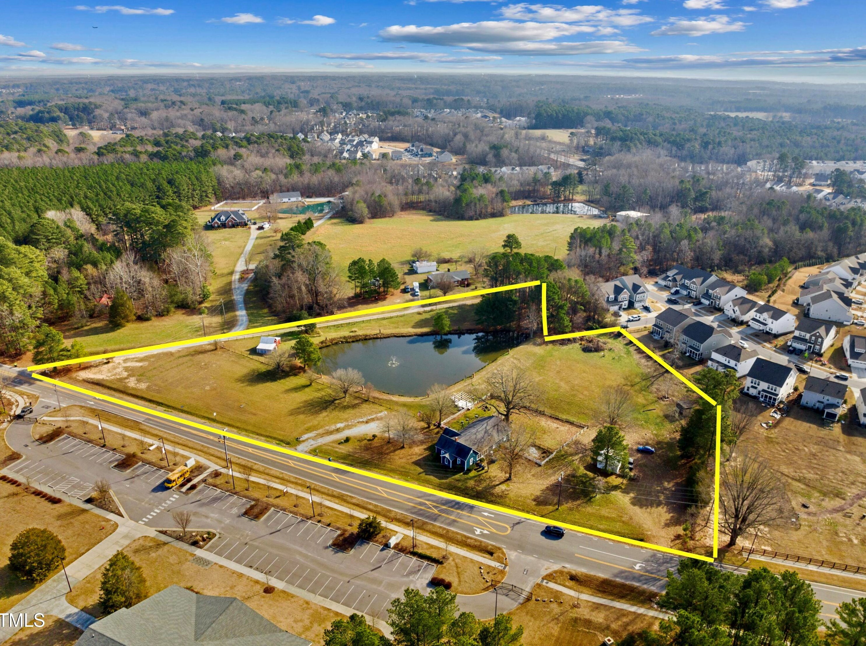 323 Andrews Chapel Rd, Durham, NC 27703-8939