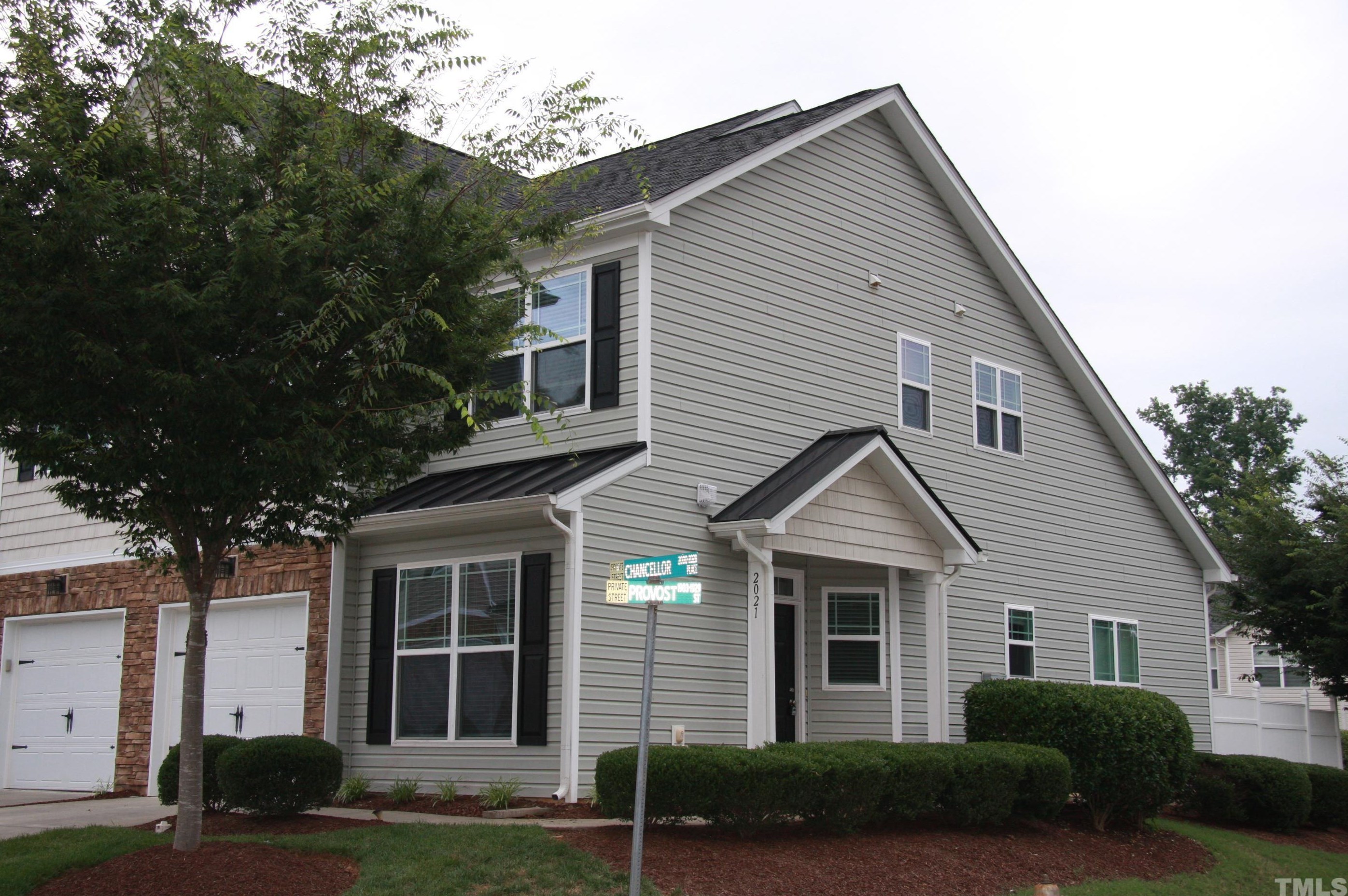 2021 Chancellor Pl, Raleigh NC  27603-4545 exterior