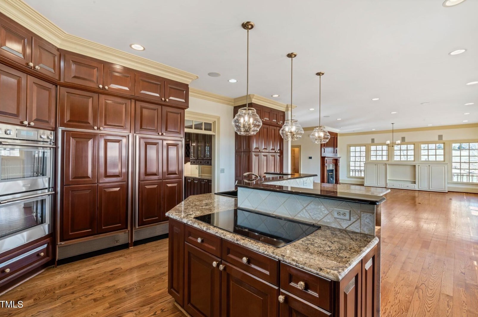 632 Marcellus Way, Clayton NC 27527-5542 exterior