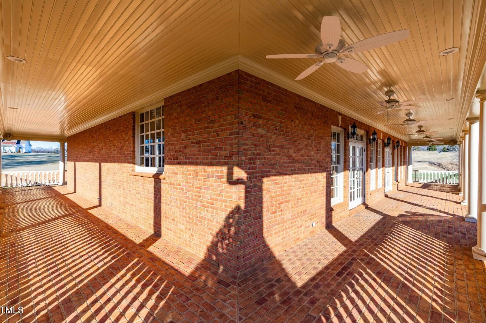 632 Marcellus Way, Clayton NC 27527-5542 exterior