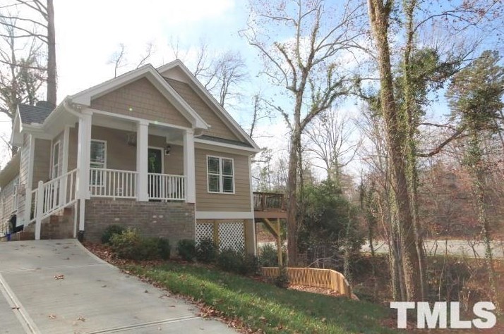 1010 Franklin St, Chapel Hill, NC 27514-3220