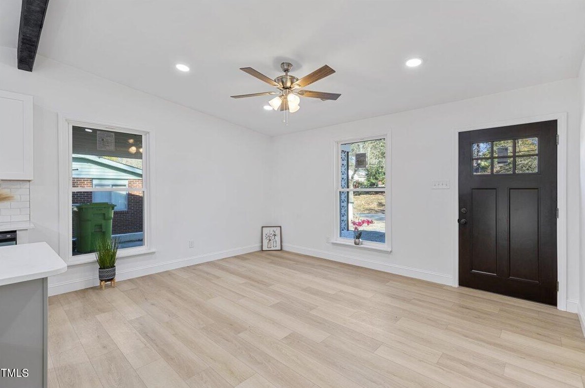 2118 Dandridge Dr, Raleigh NC  27610-4810 exterior