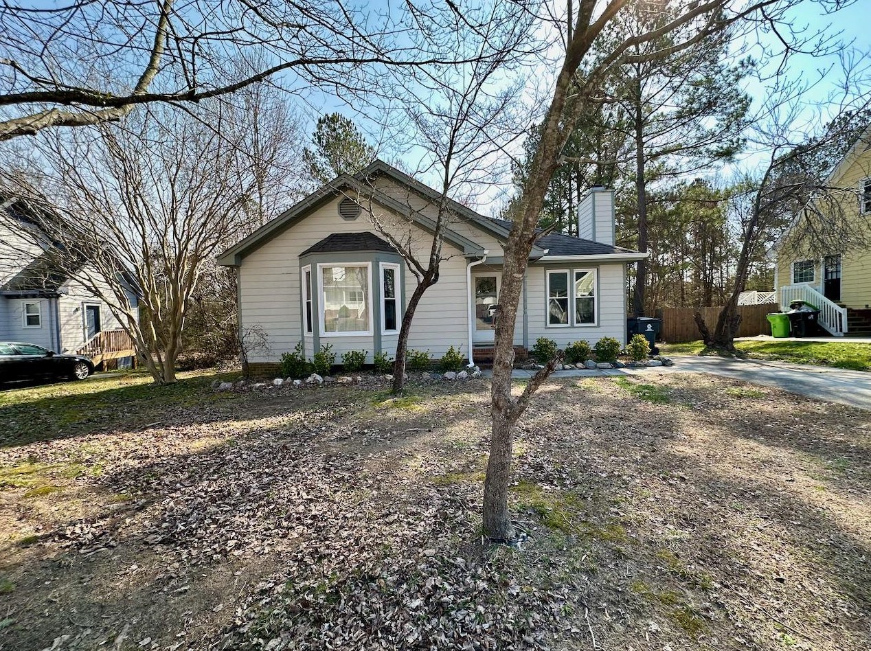 3816 Longdale Dr, Raleigh, NC 27616