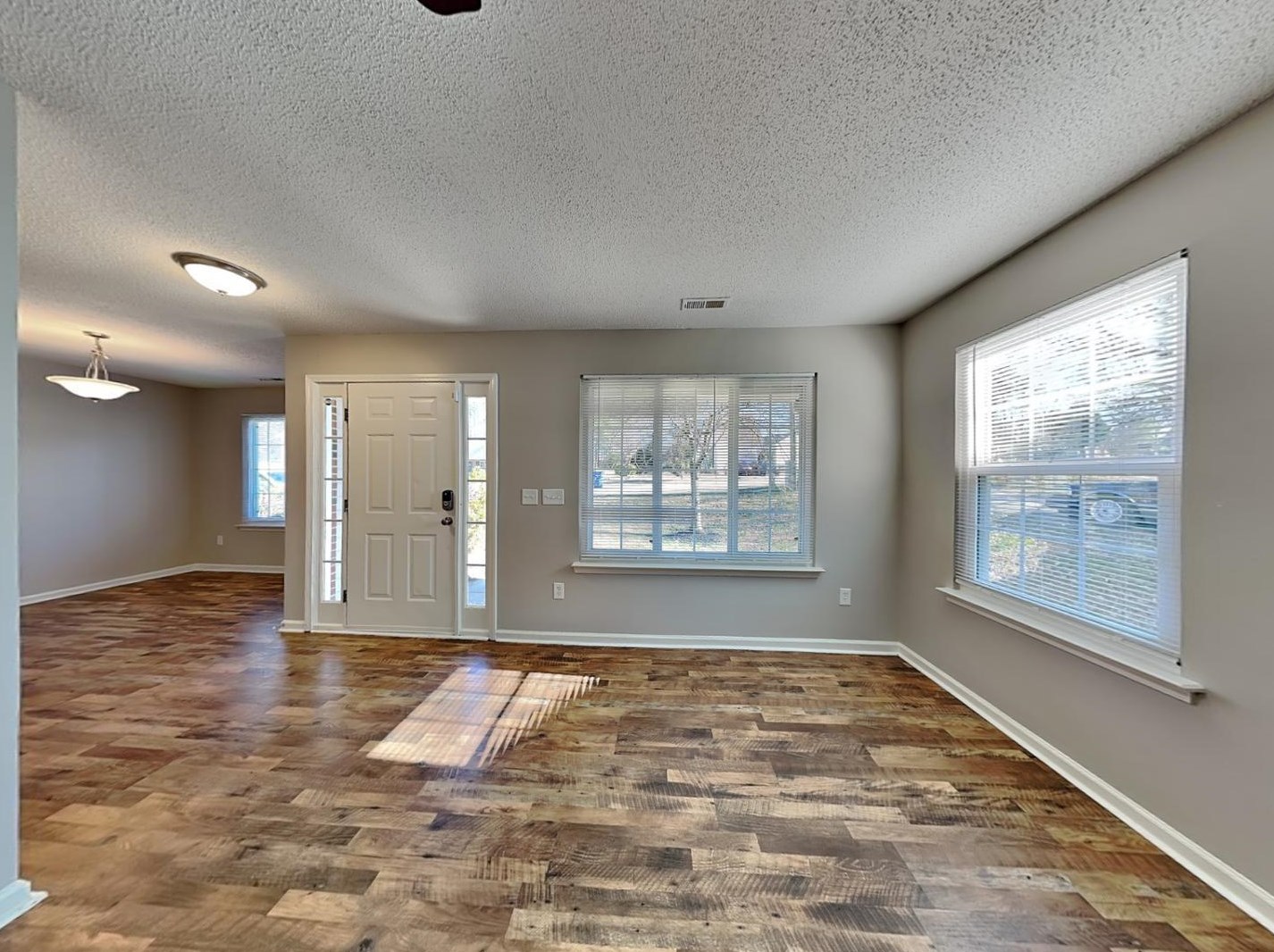 4213 Ivy Hill Rd, Raleigh, NC 27616