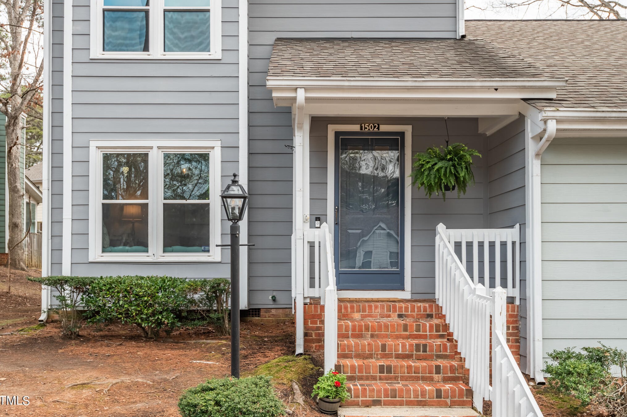 1502 Ferncliff Cir, Raleigh, NC 27609-4073