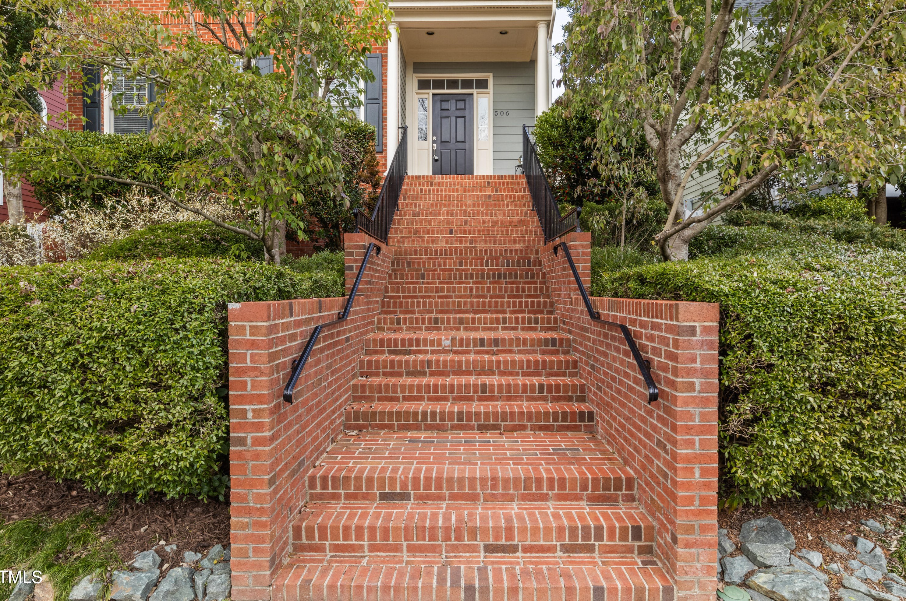 506 Parkview Cres, Chapel Hill, NC 27516-4444