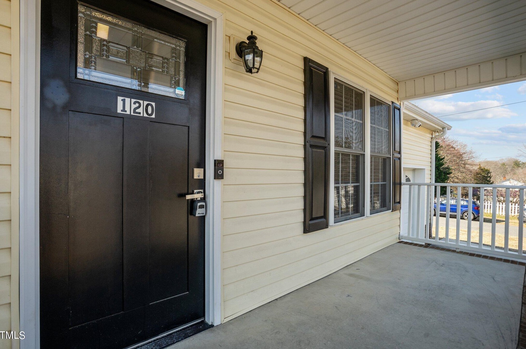 120 Davidson Ave, Winston Salem NC  27127-6721 exterior