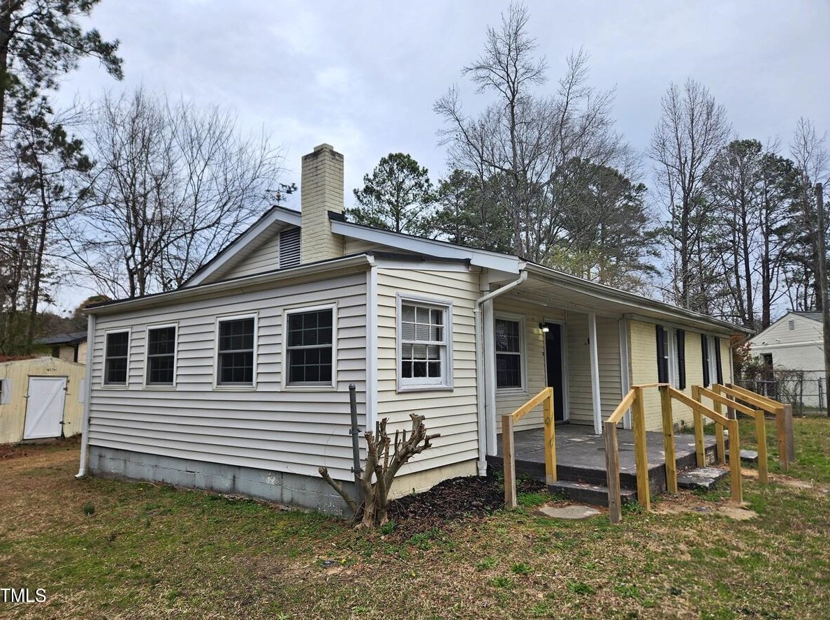 107 Hunting Ct, Garner, NC 27529-2723