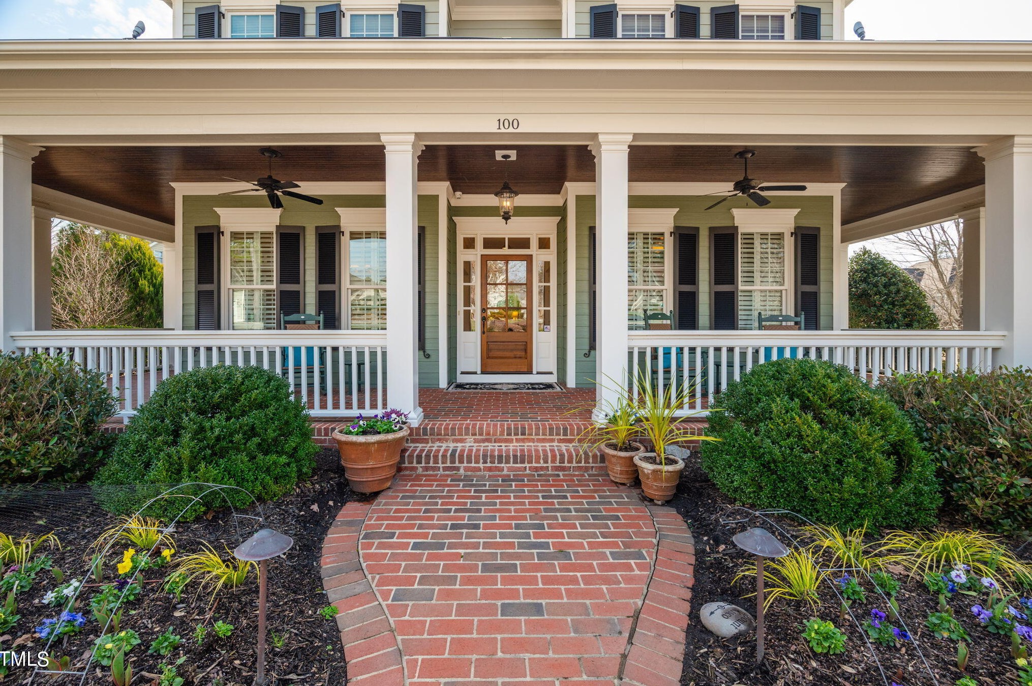 100 Jessfield Pl, Cary, NC 27519-1575