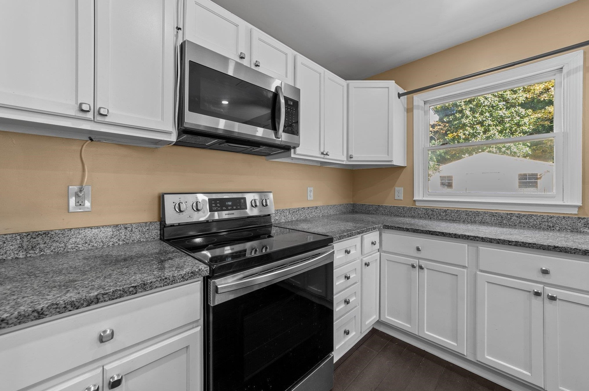 837 Dogwood Cir, High Point NC  27260-2522 exterior