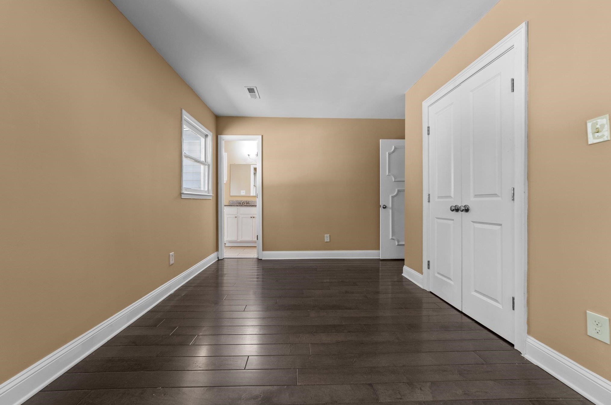 837 Dogwood Cir, High Point NC  27260-2522 exterior
