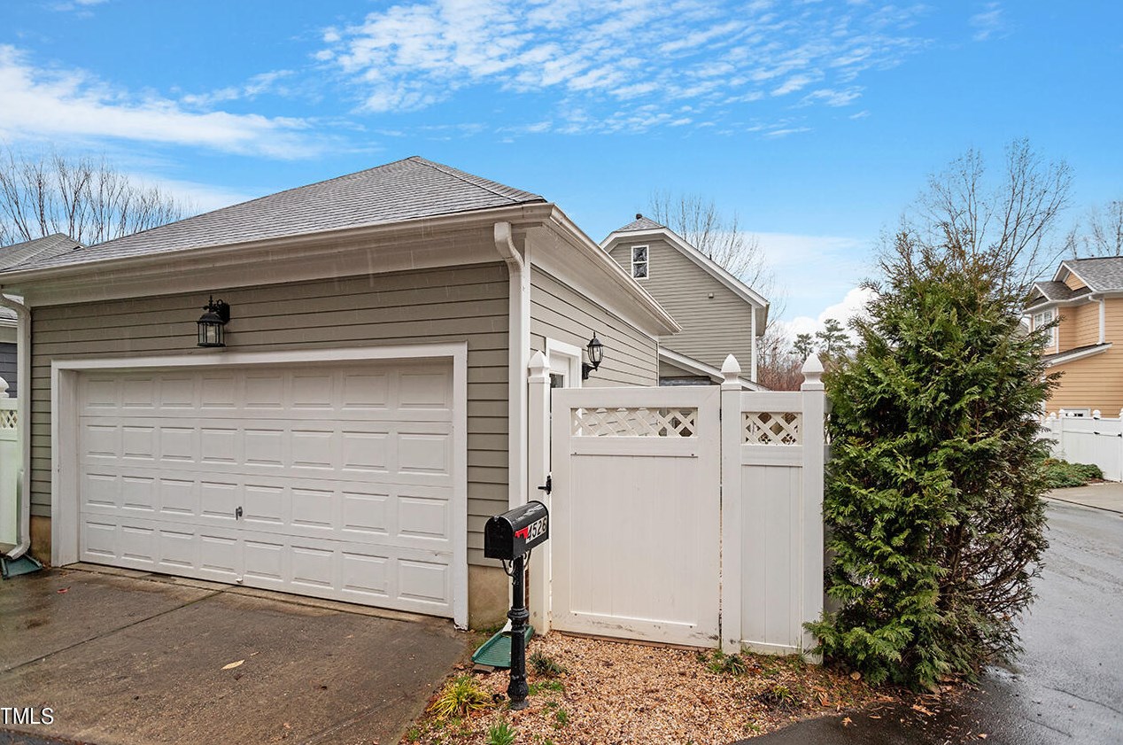 4526 All Points View Way, Raleigh NC  27614-8657 exterior
