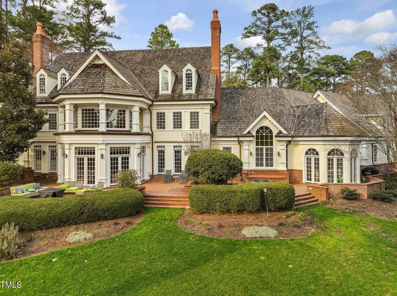 3313 Devon Rd, Durham, NC 27707-4518