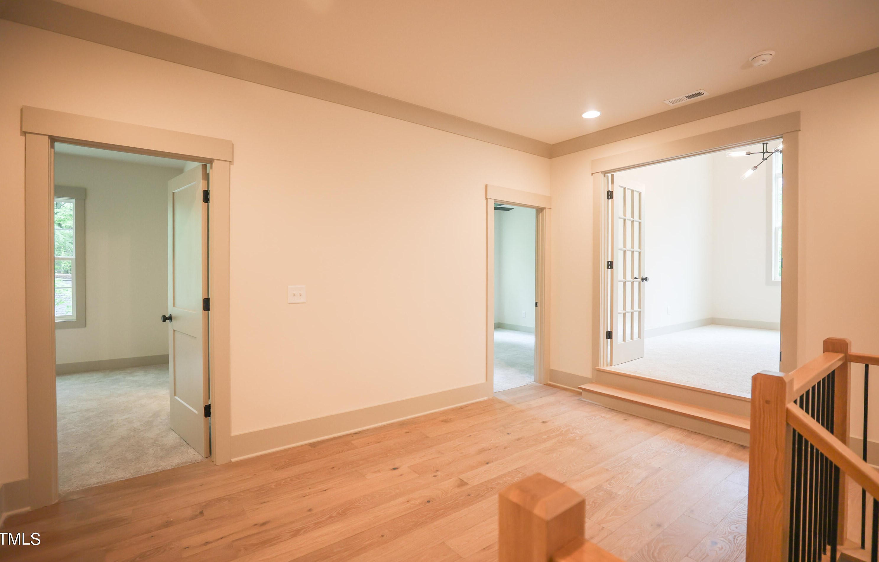 252 Lk Dr, Cary NC 27513-3103 exterior