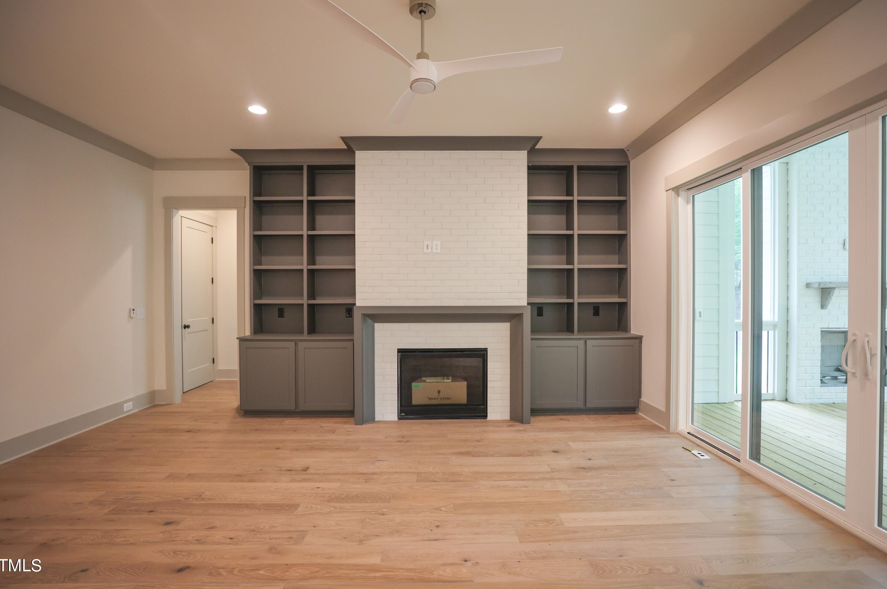 252 Lk Dr, Cary NC 27513-3103 exterior