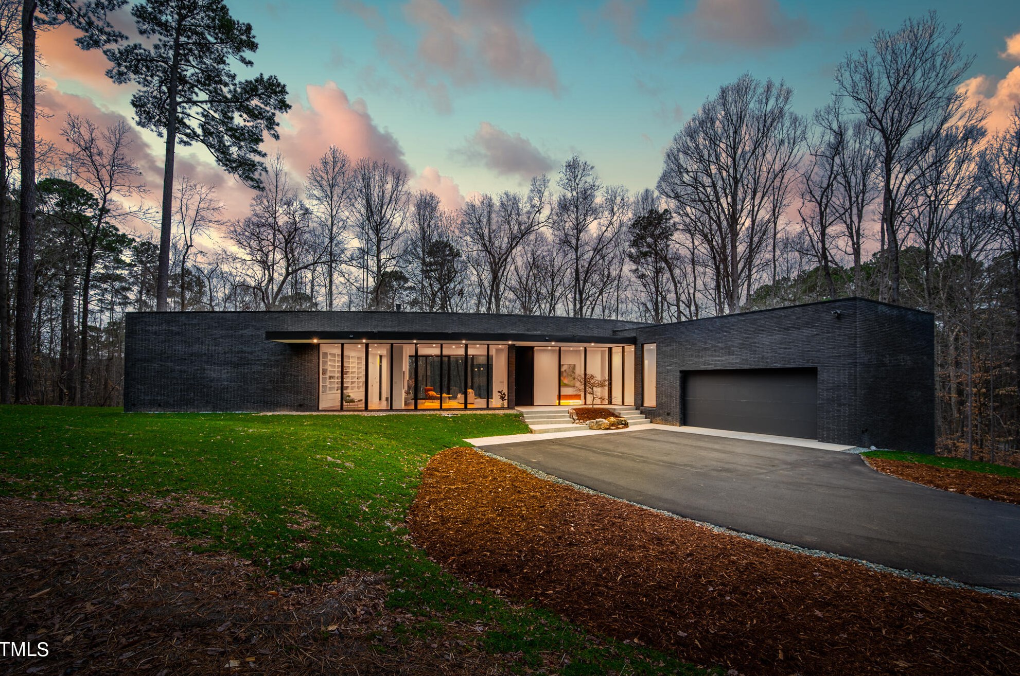 721 Jones Ferry Rd, Chapel Hill, NC 27516-8401