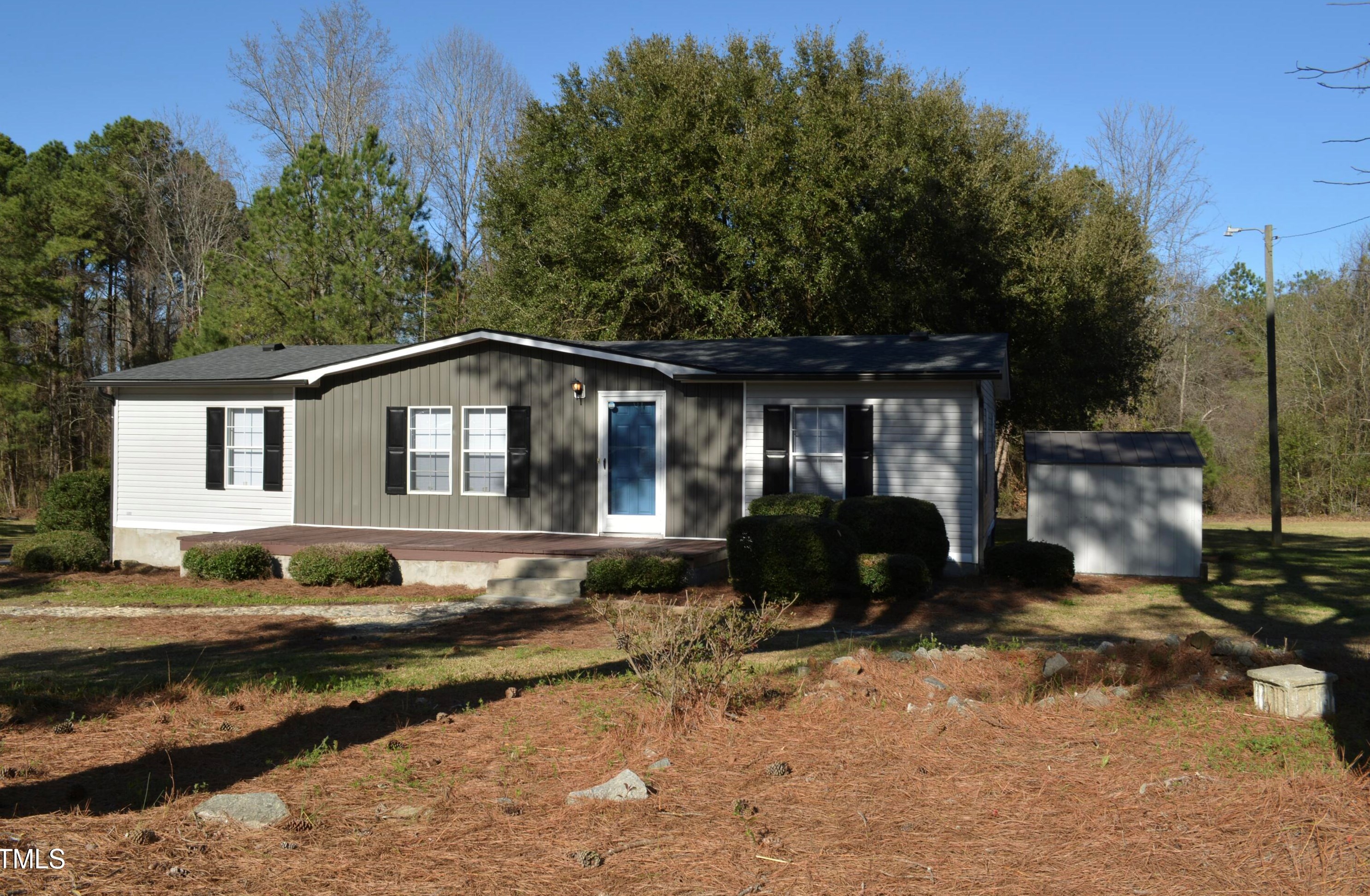 1434 Elliot Farm Rd, Fayetteville, NC 28311