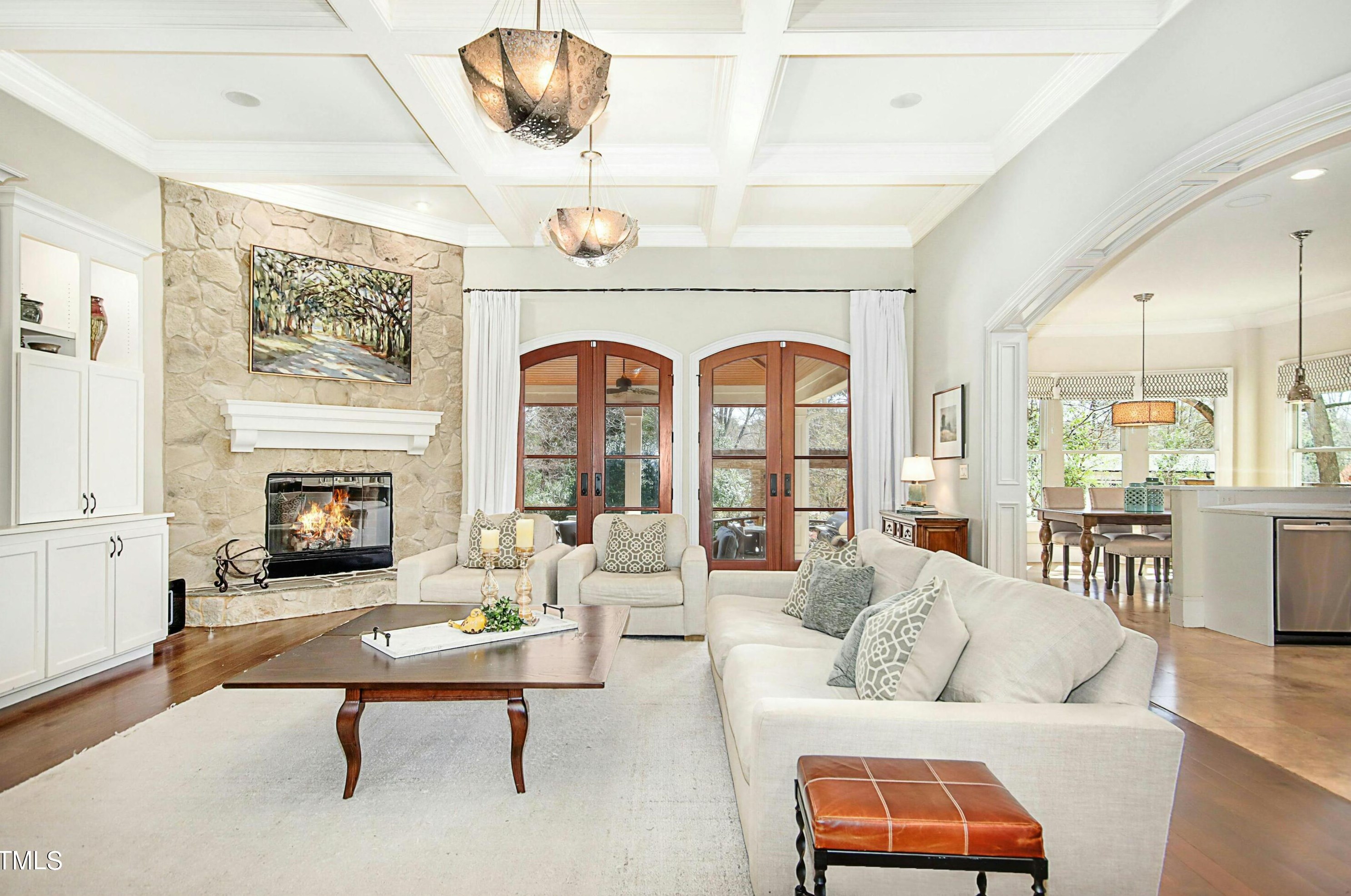 2712 Anderson Dr, Raleigh NC  27608-1504 exterior