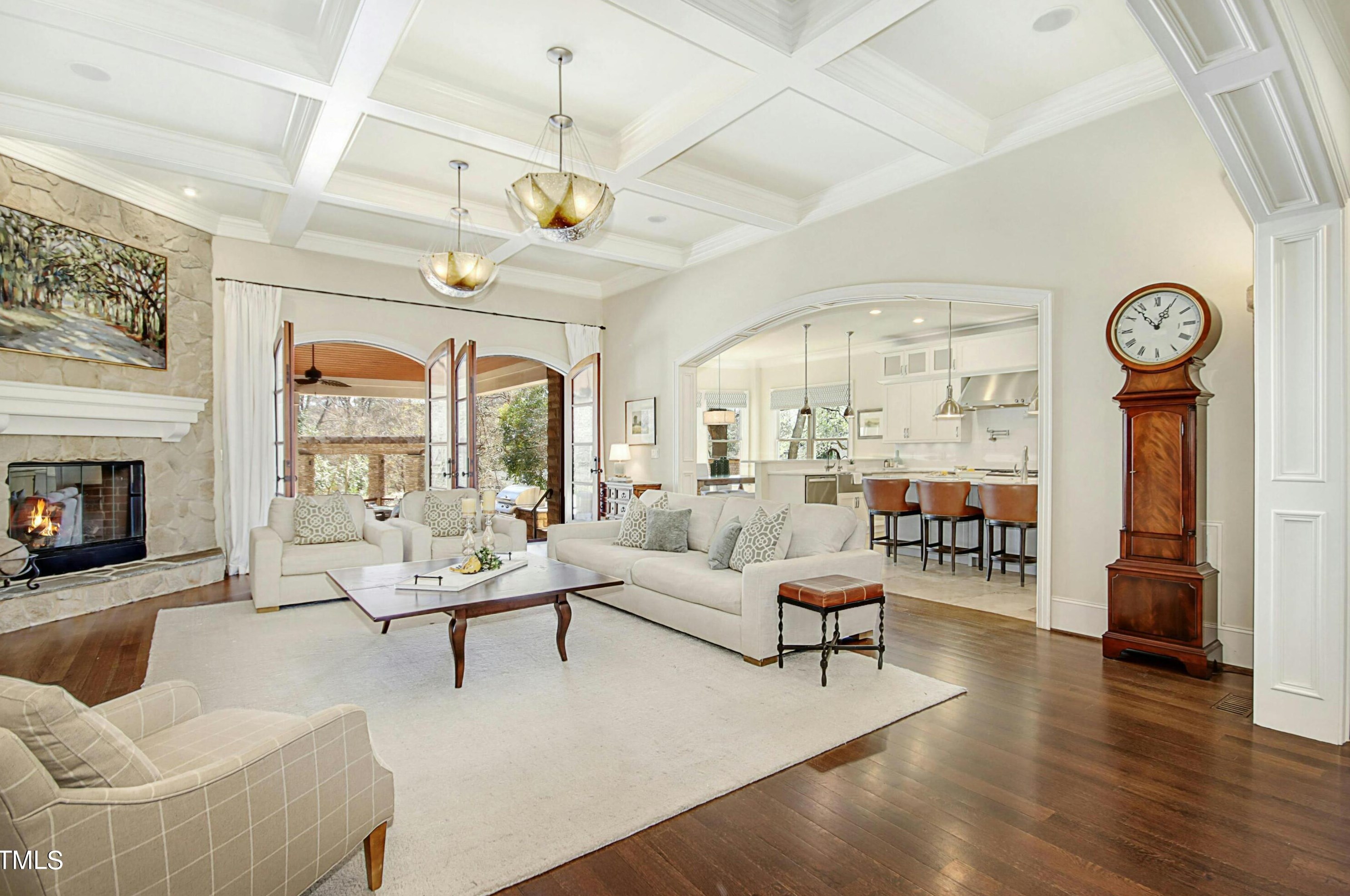 2712 Anderson Dr, Raleigh NC  27608-1504 exterior
