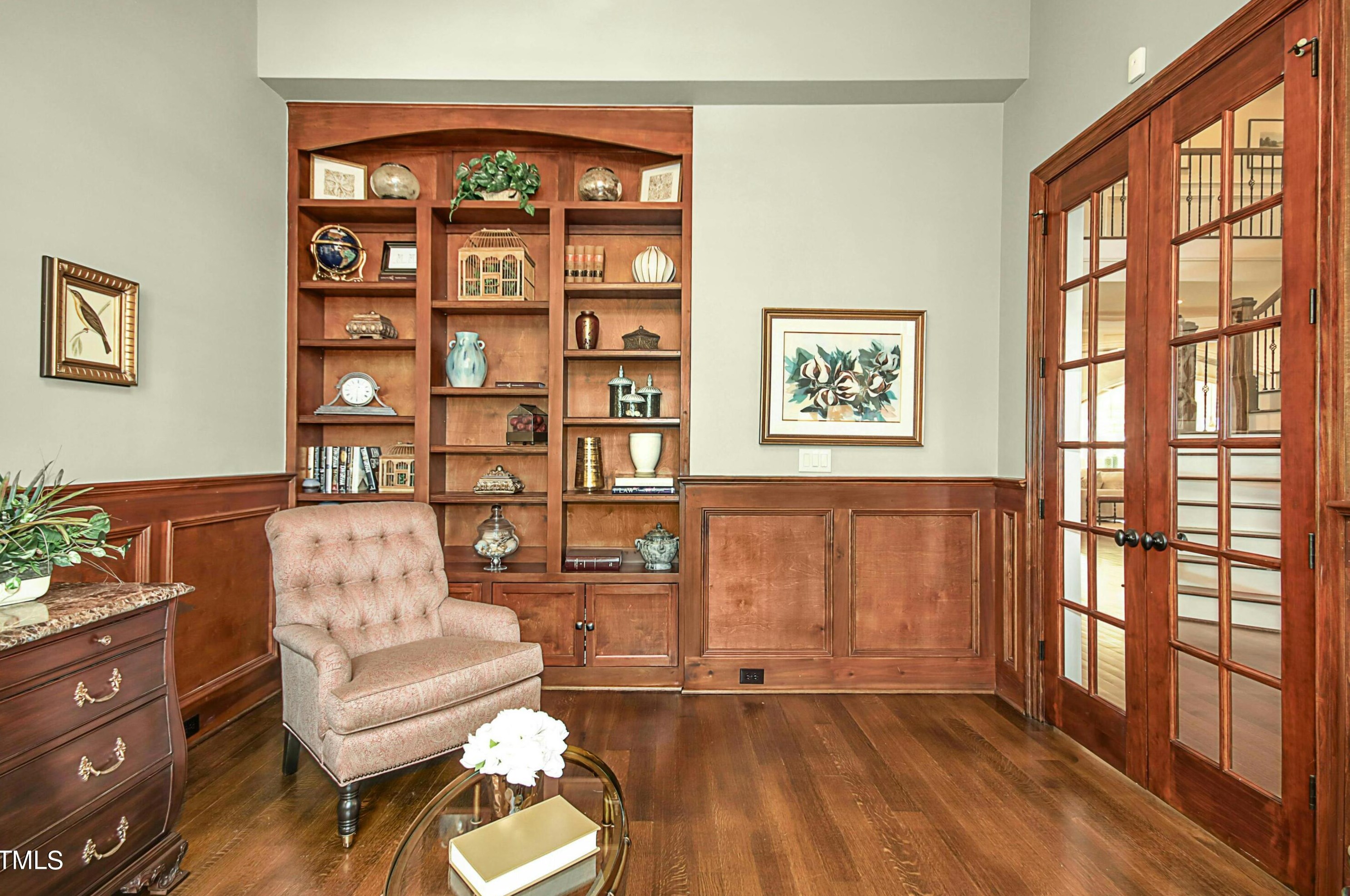 2712 Anderson Dr, Raleigh NC  27608-1504 exterior