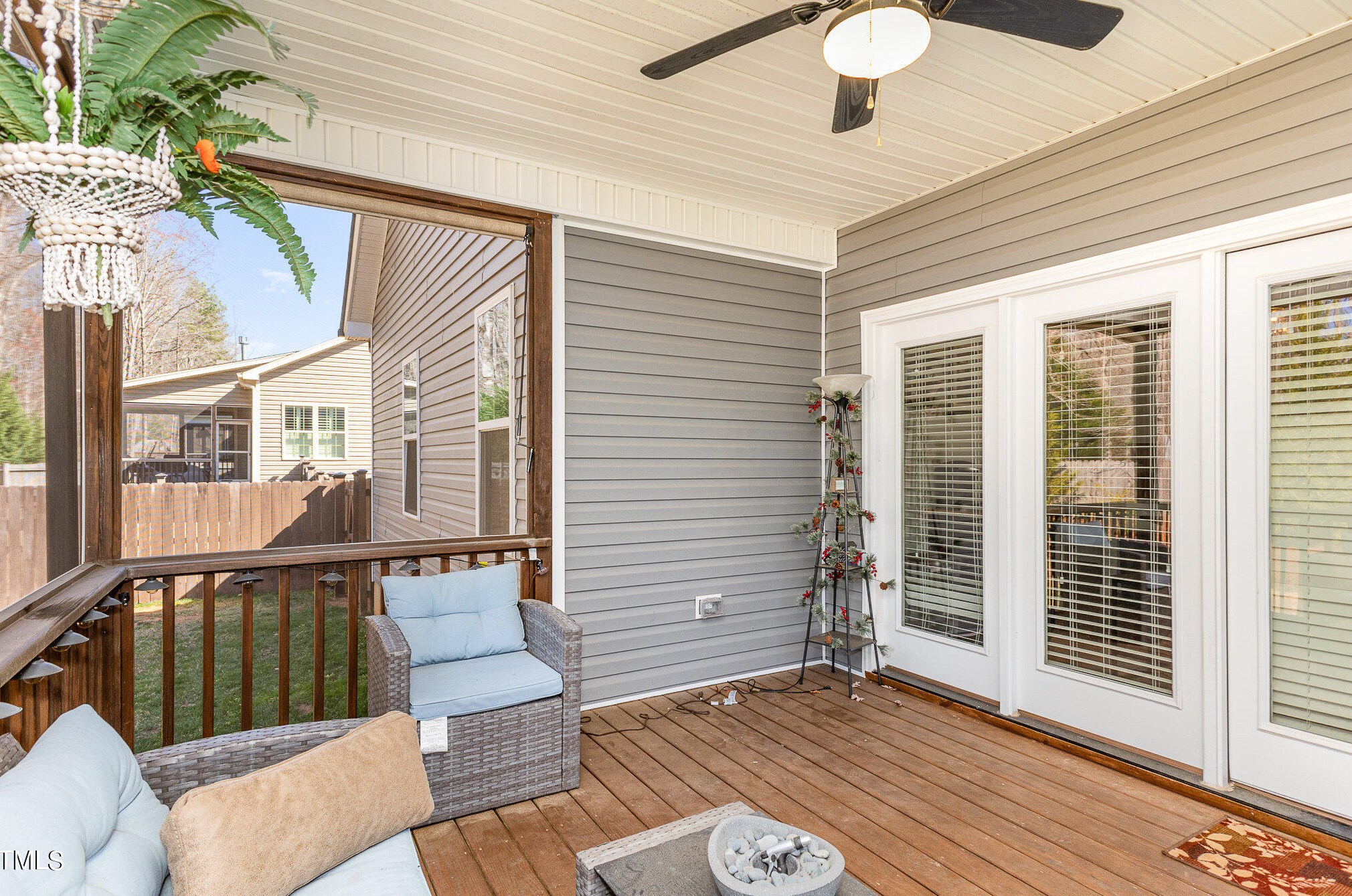 290 Paddy Ln, Youngsville NC  27596-8019 exterior