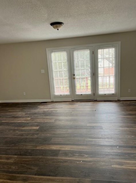 8025 Perry Creek Rd, Raleigh, NC 27616