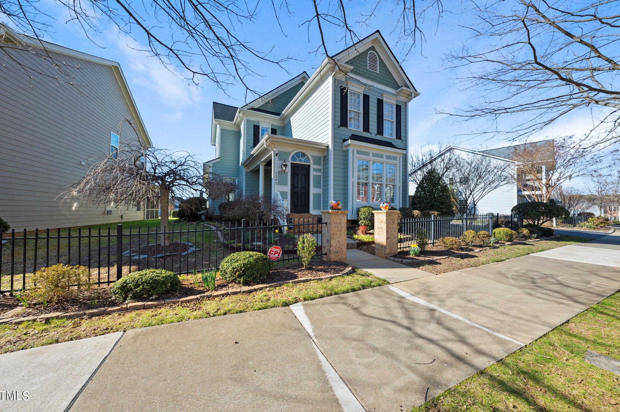 1202 Ileagnes Rd, Raleigh, NC 27603