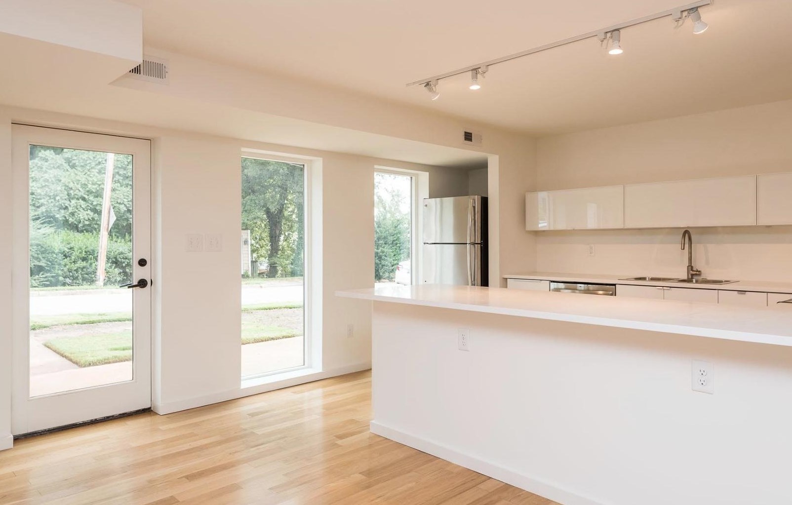 411 Jefferson St, Raleigh, NC 27605
