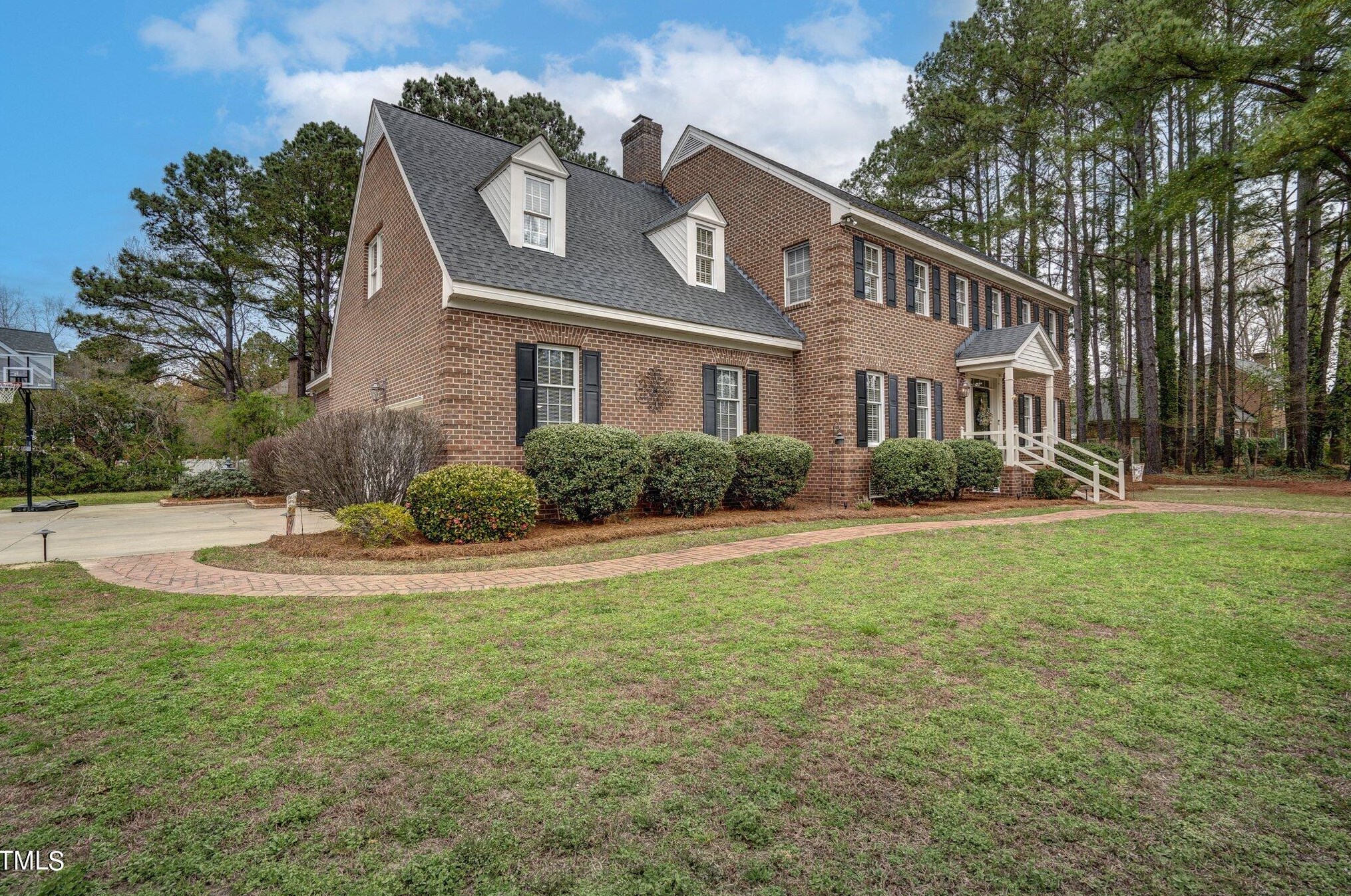 1124 Michael Scott Dr, Rocky Mount, NC 27803-1587