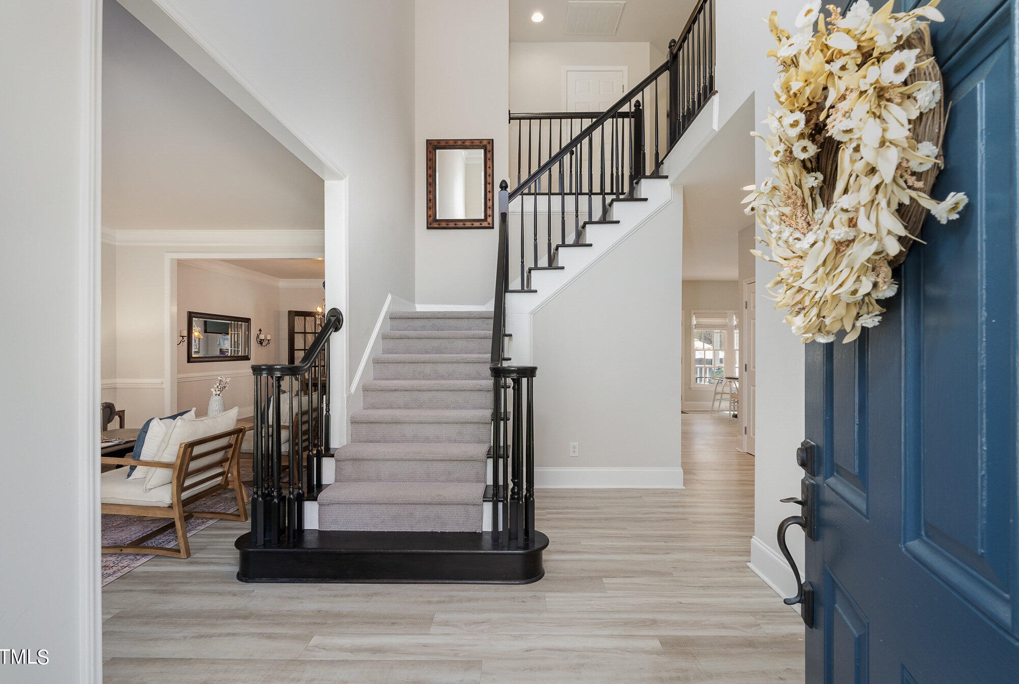 210 Arbordale Ct, Cary, NC 27518-3003