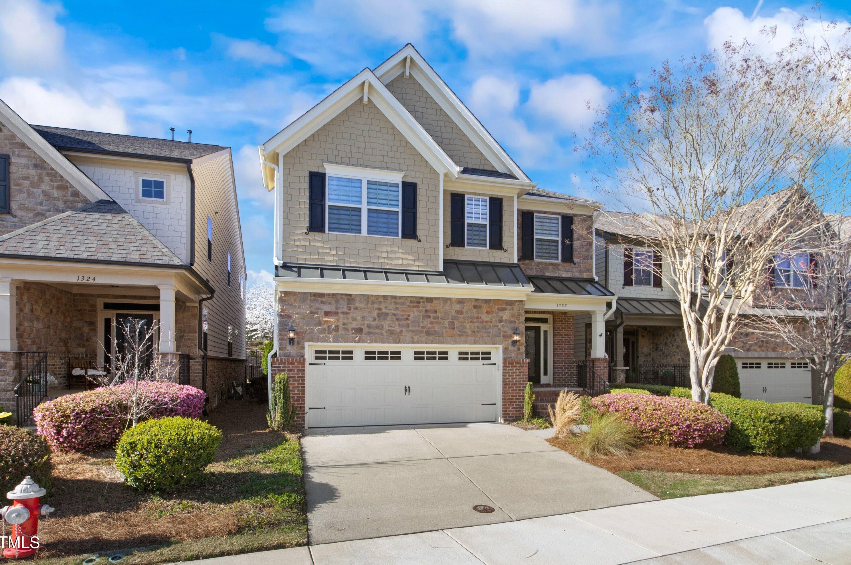 1322 English Cottage Ln, Cary, NC 27518-8720