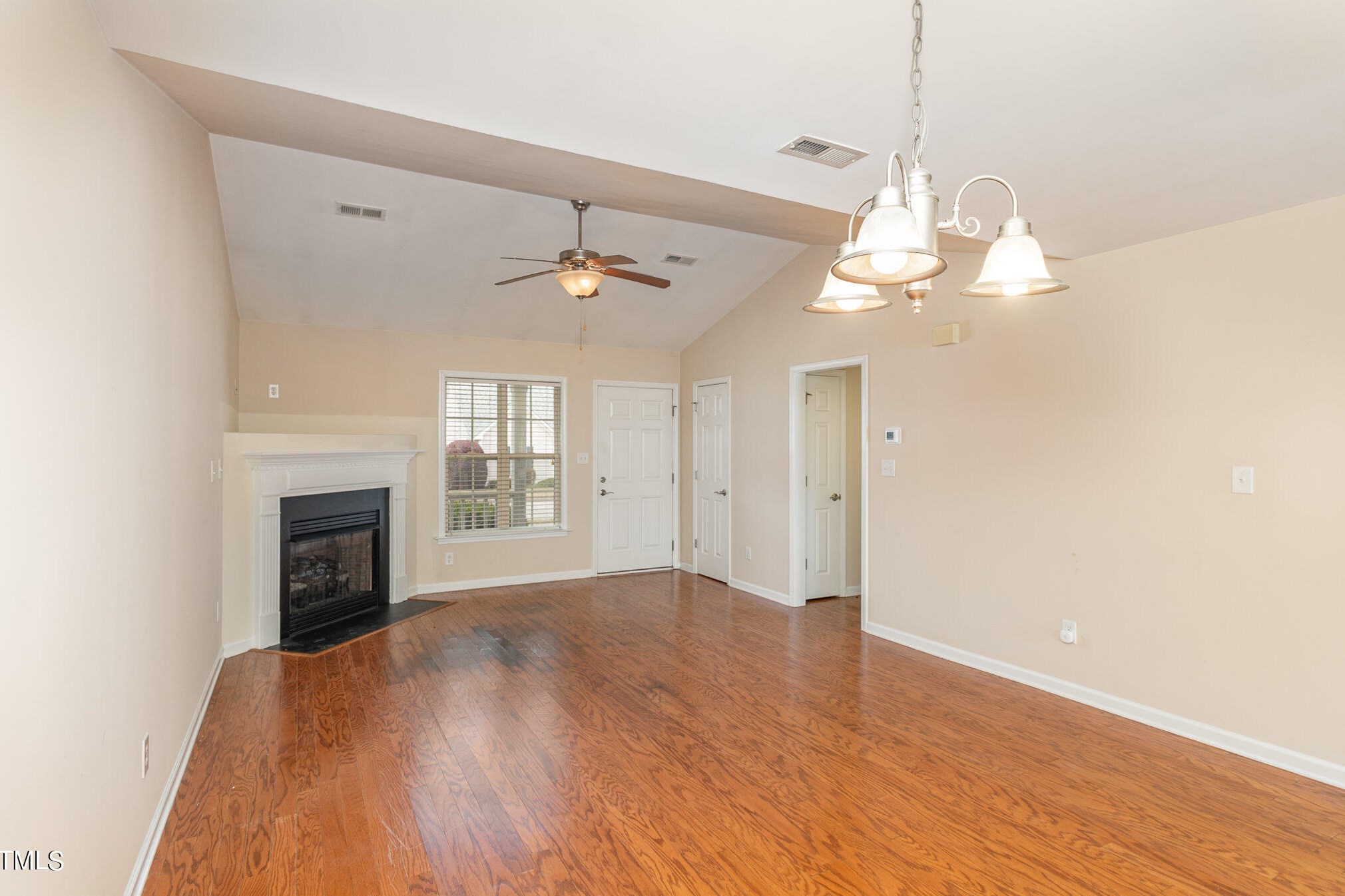 60 Moss Crk Dr, Clayton NC 27520-6925 exterior