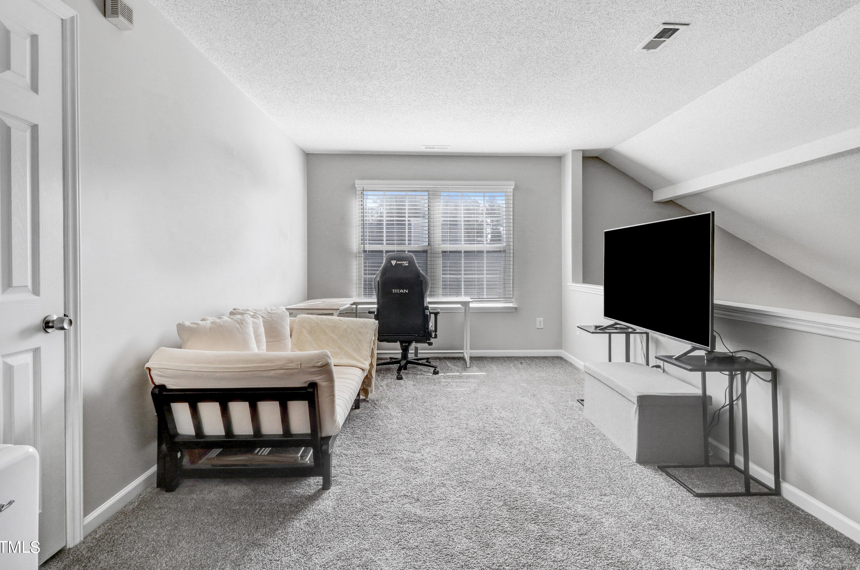 610 Edenberry Dr, Durham NC 27713-6533 exterior