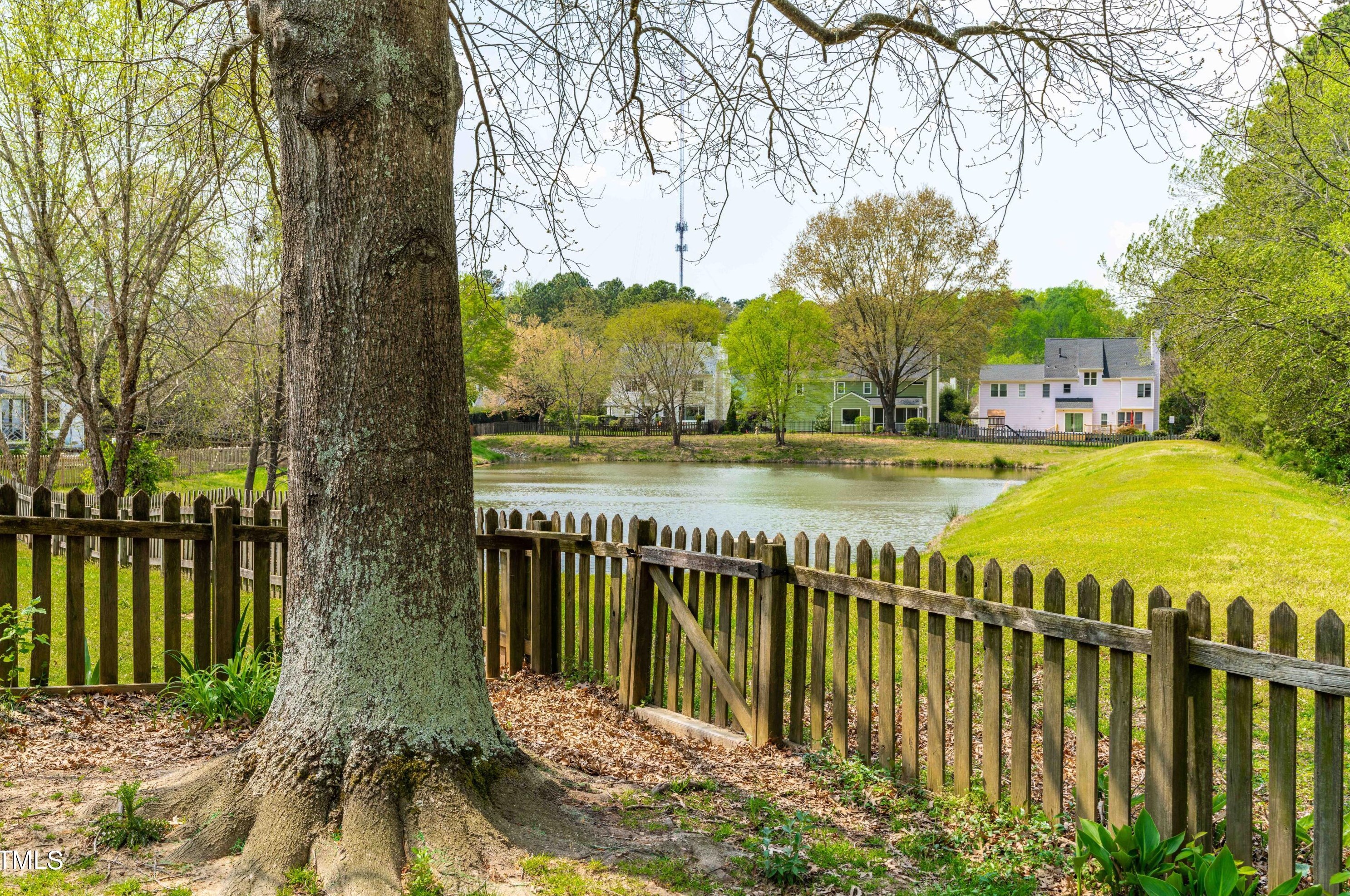 604 Samara St, Apex NC 27502-7143 exterior