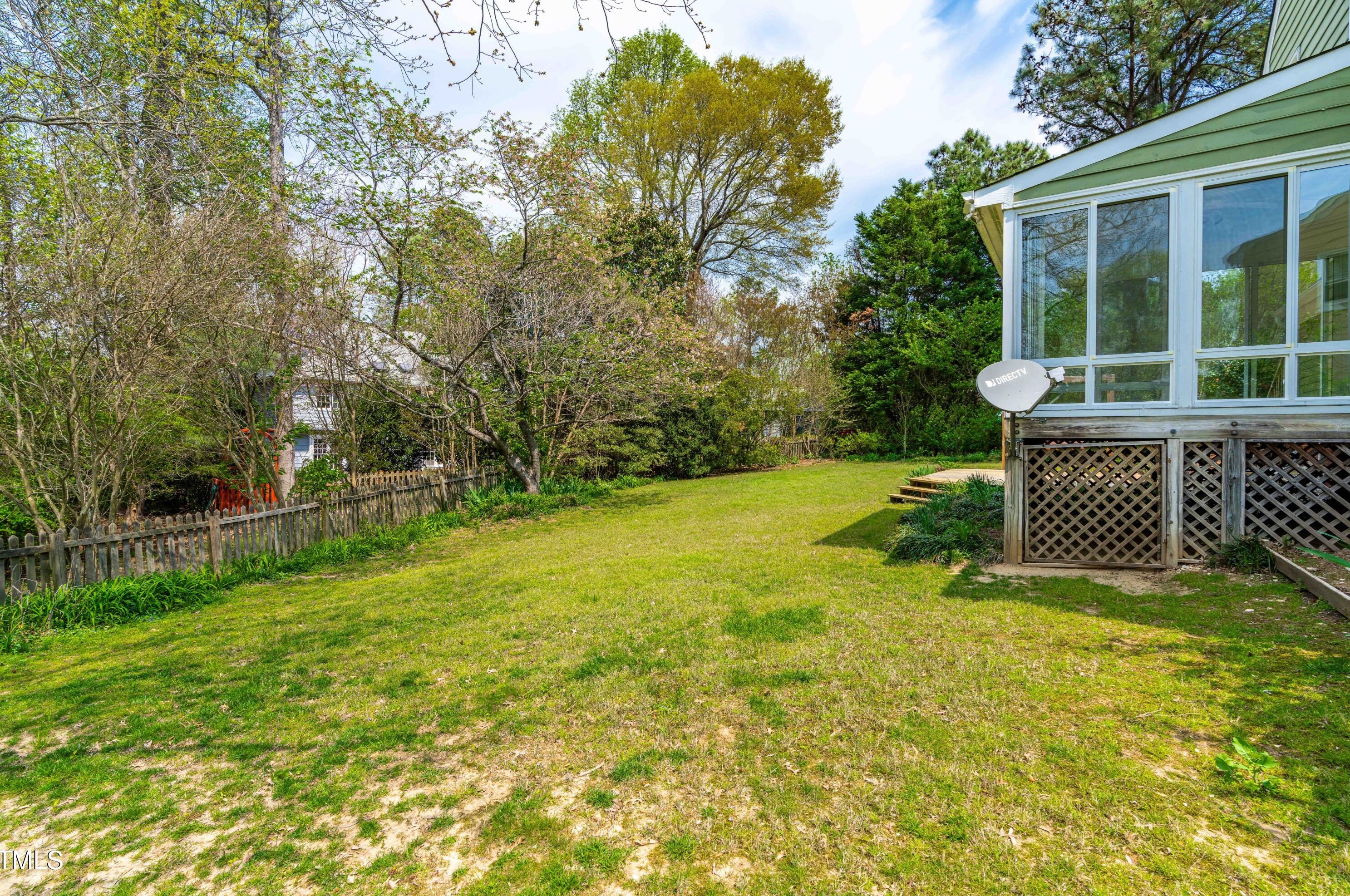 604 Samara St, Apex NC 27502-7143 exterior