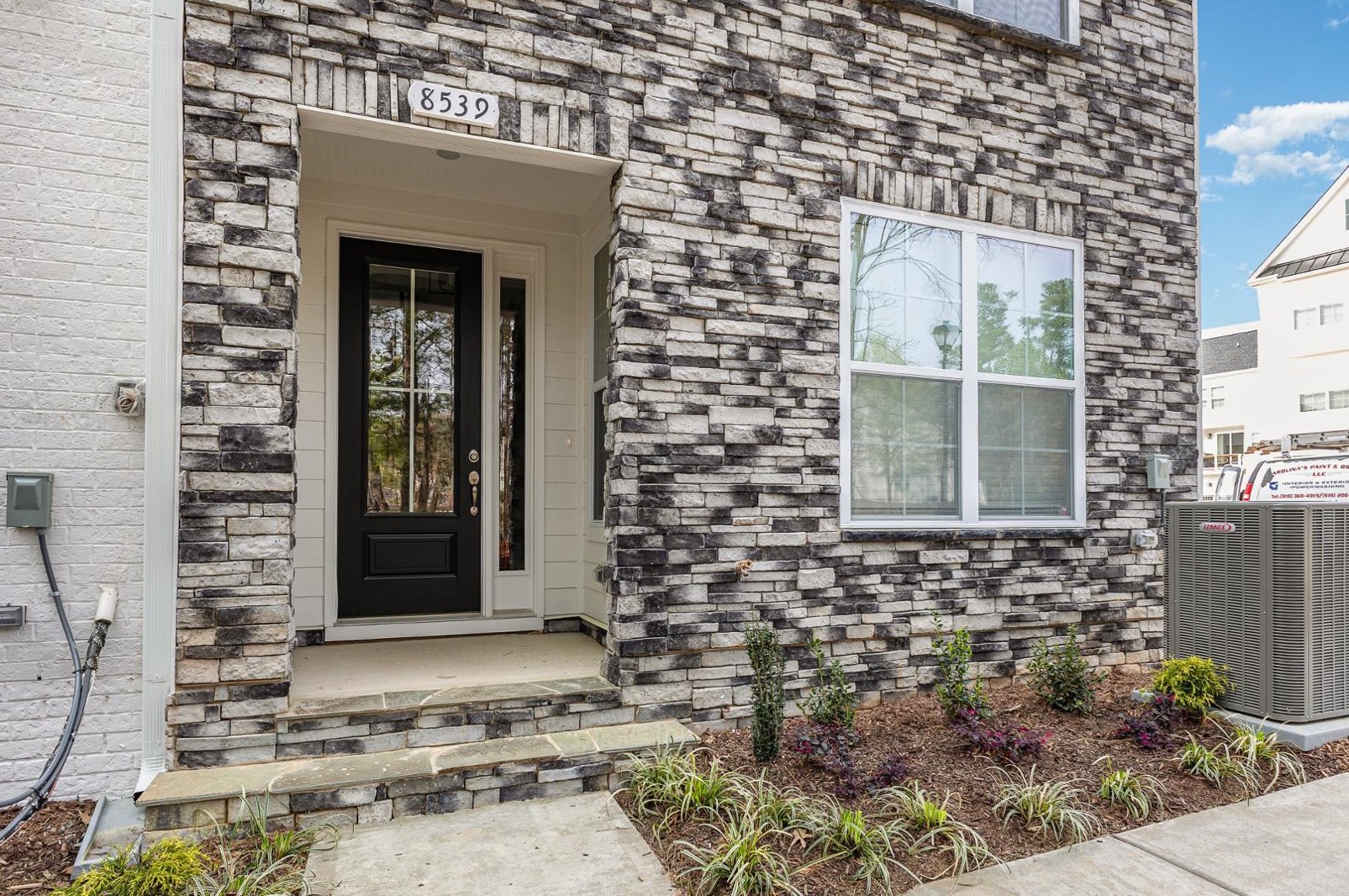8539 Marvino Ln, Raleigh, NC 27613
