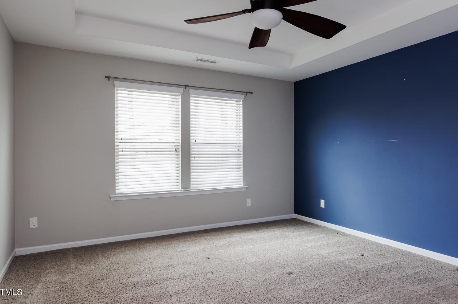 8 Crawford Ct, Durham NC 27703-9475 exterior