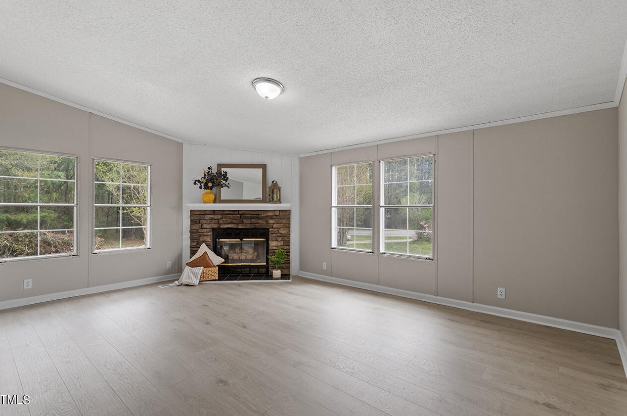 1712 Nicholson Rd, Sanford, NC 27332