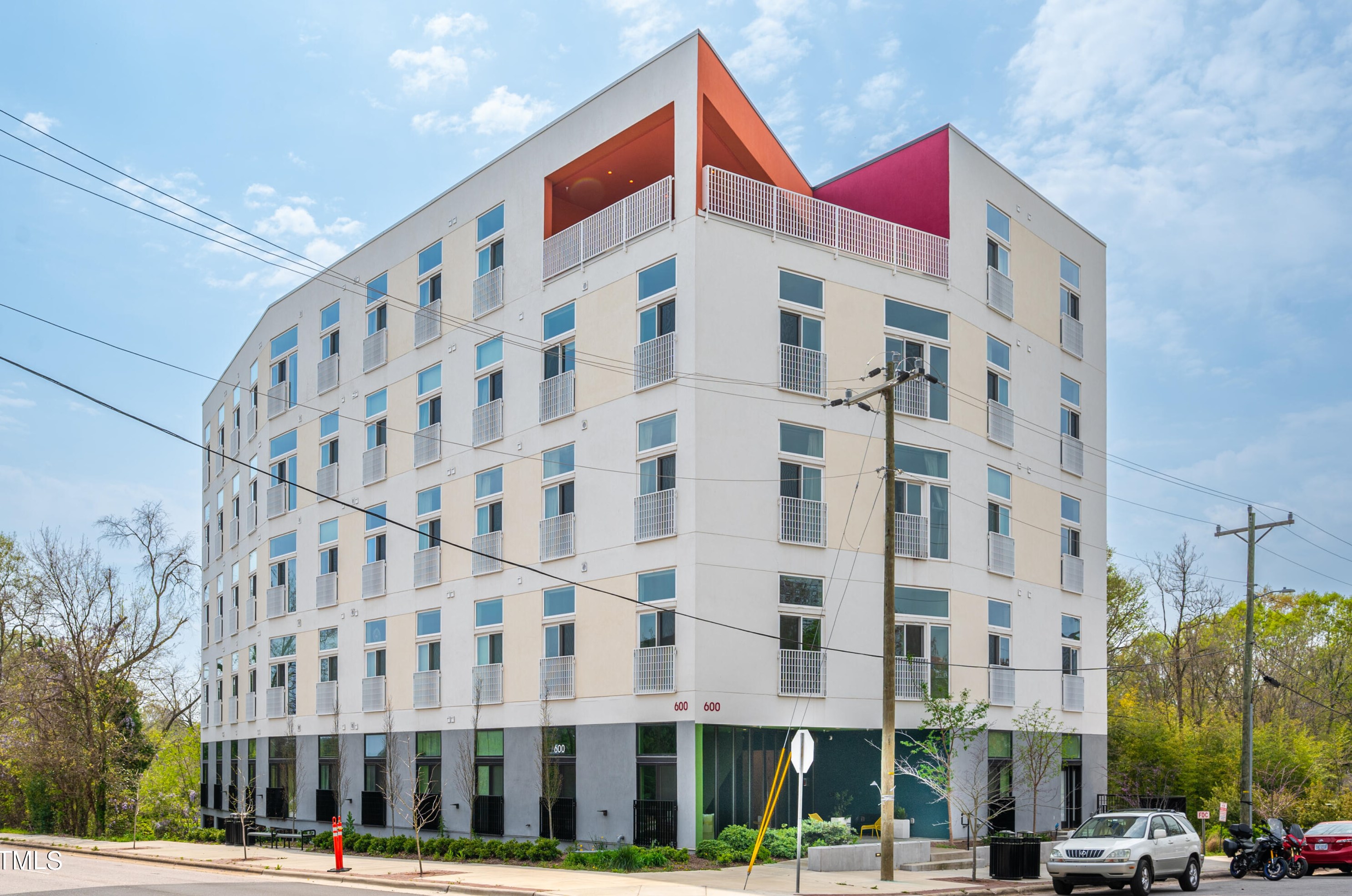 600 Duke St, Durham NC  27701-2090 exterior