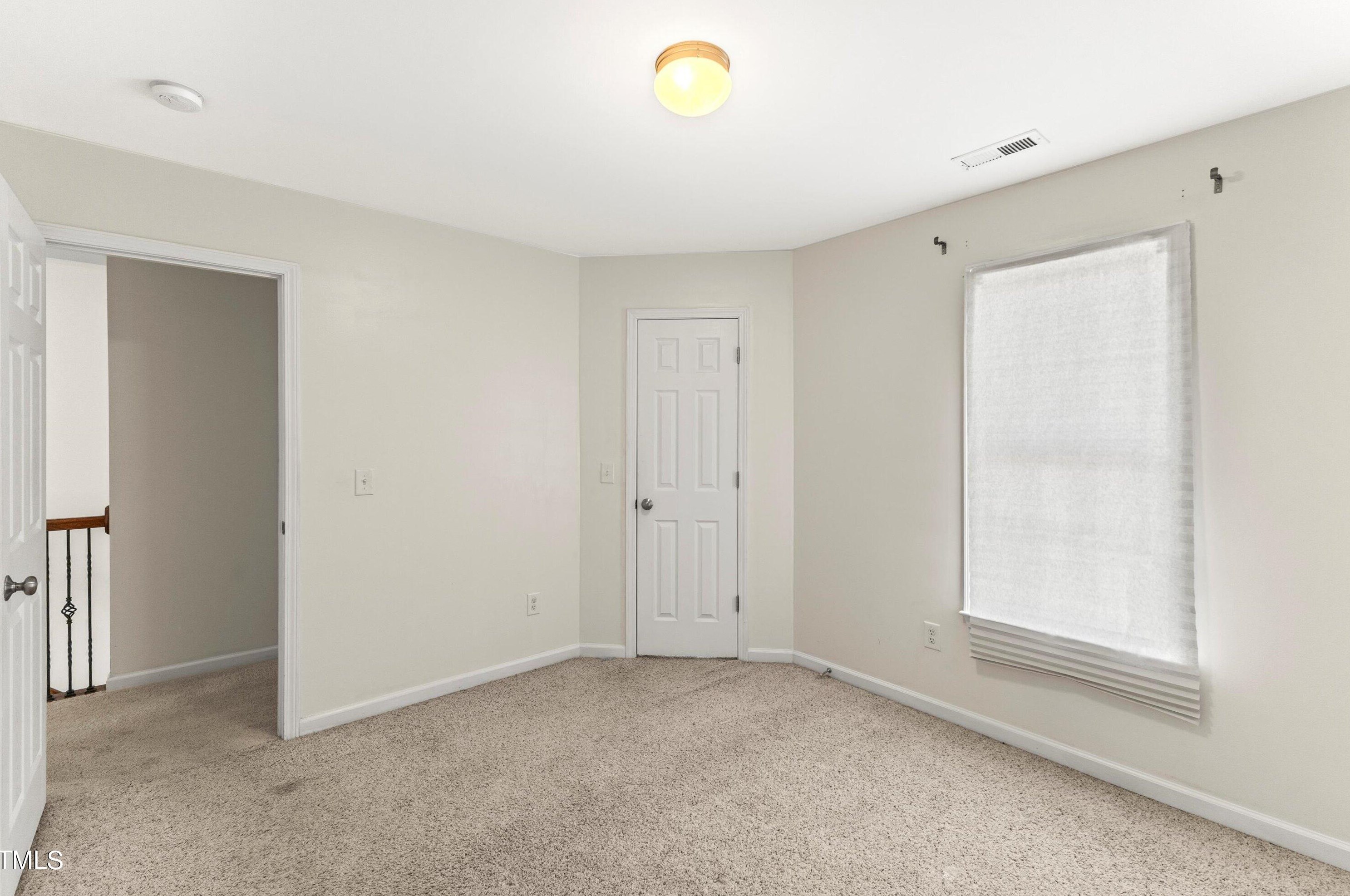 156 Meadow Loop Dr, Clayton NC 27527-9005 exterior