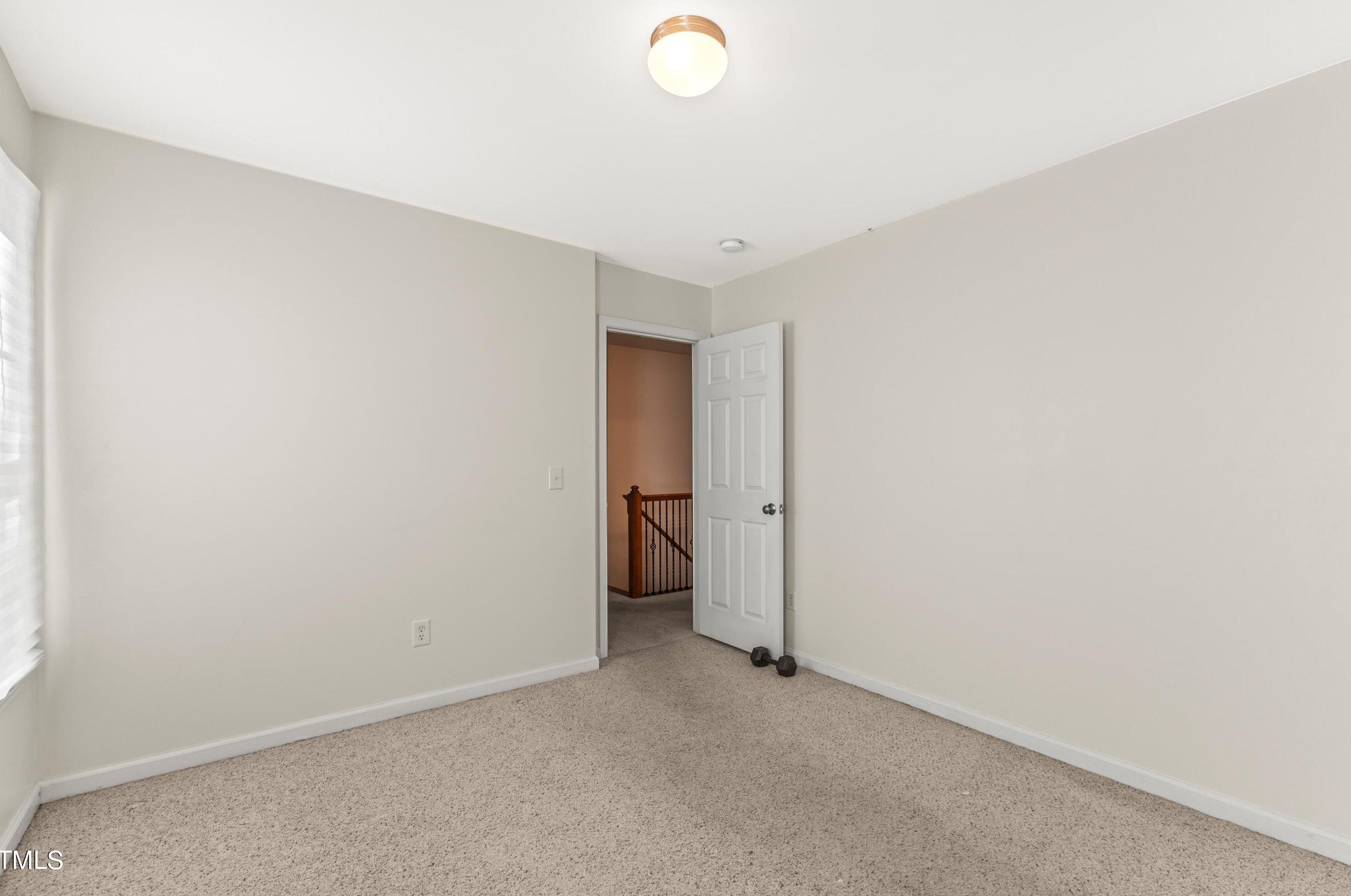 156 Meadow Loop Dr, Clayton NC 27527-9005 exterior