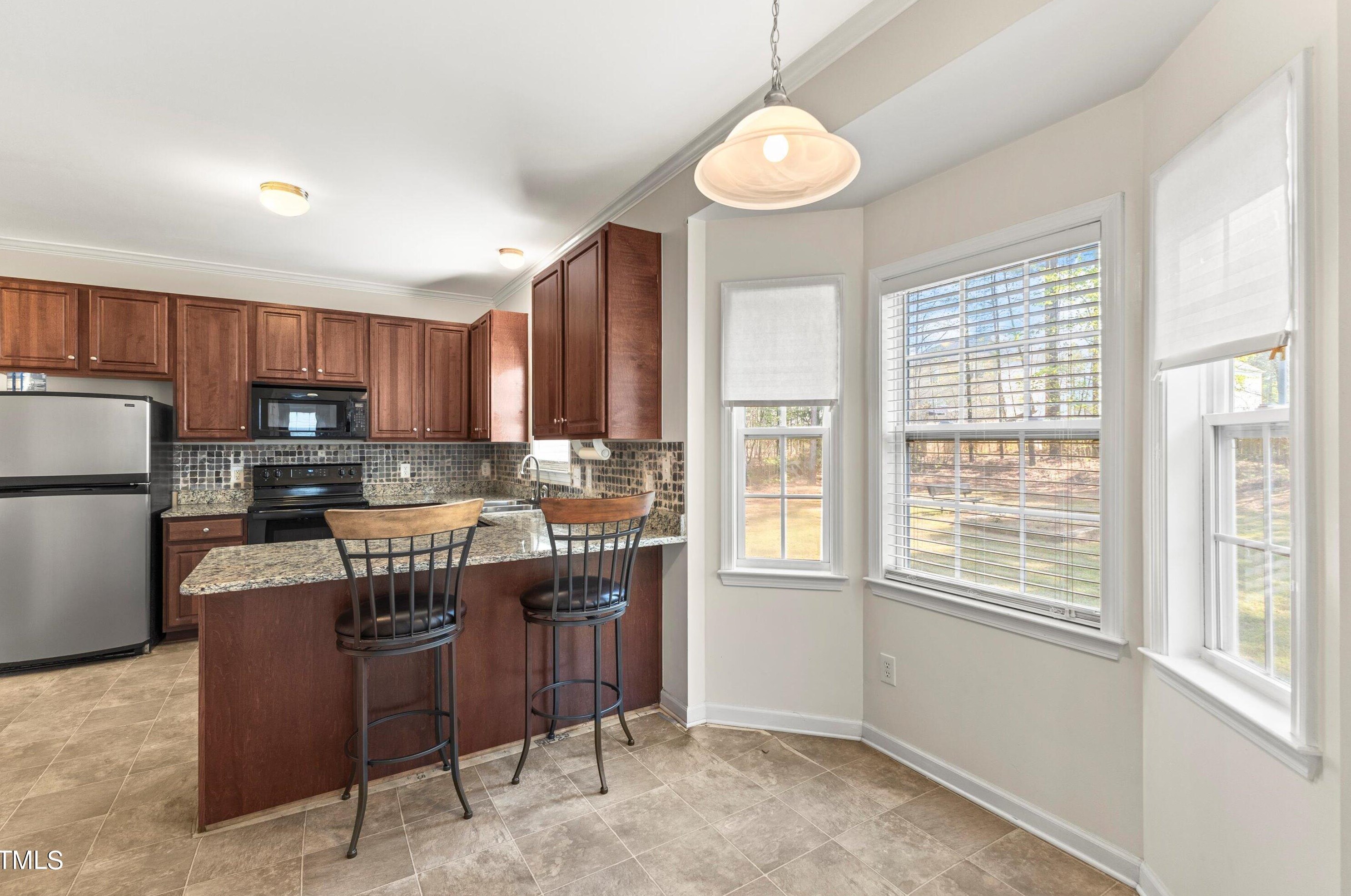 156 Meadow Loop Dr, Clayton NC 27527-9005 exterior